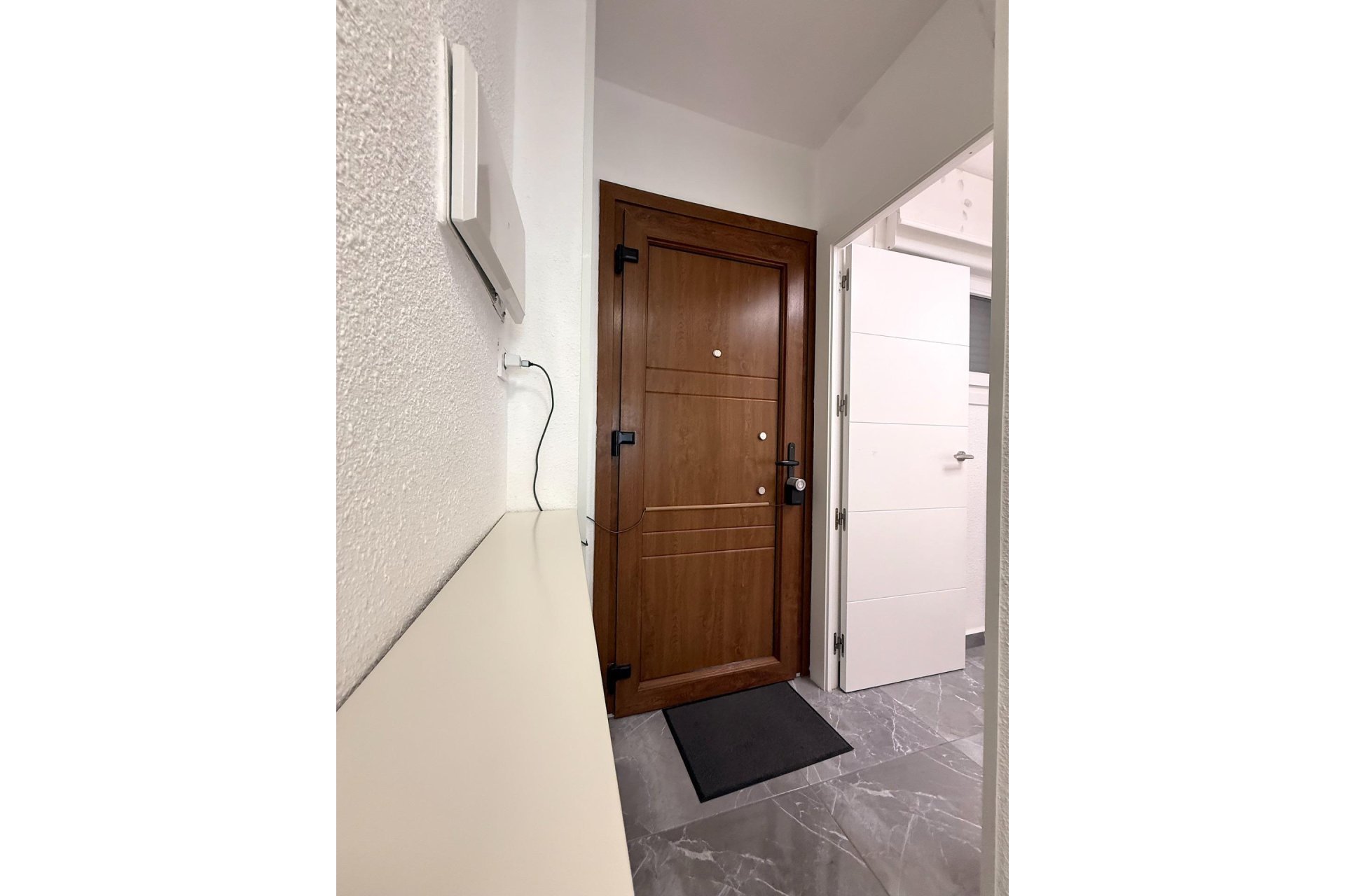 Resale - Apartment -
Torrevieja - Cabo Cervera