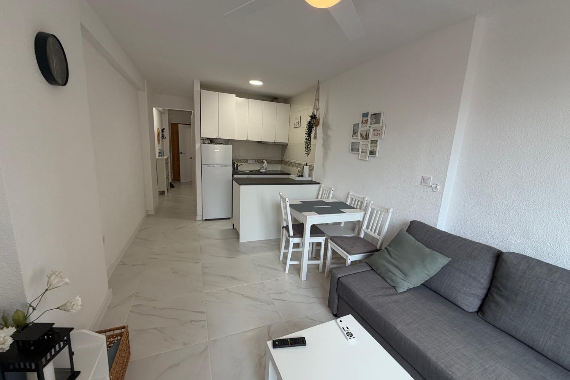 Resale - Apartment -
Torrevieja - Cabo Cervera