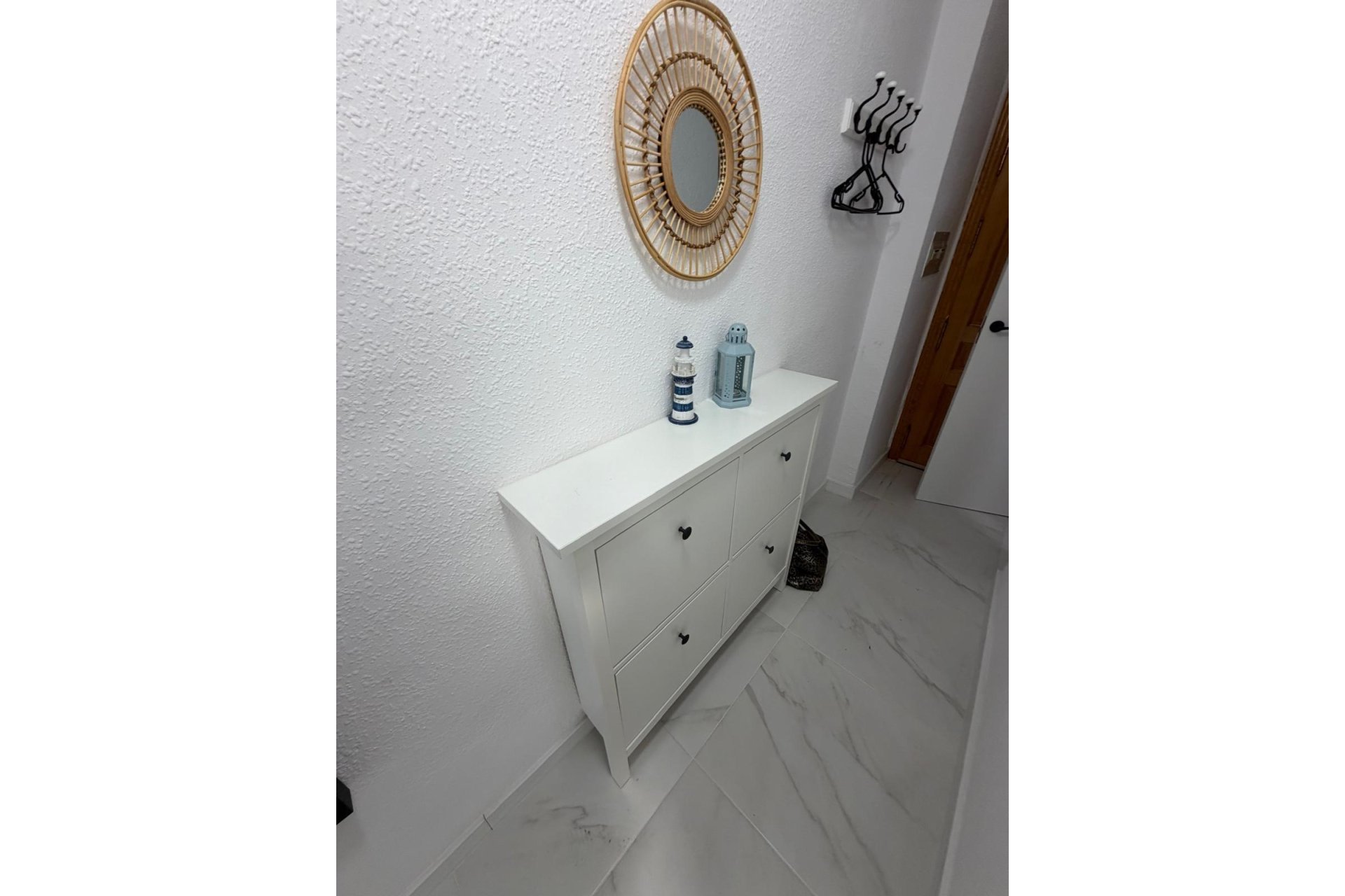 Resale - Apartment -
Torrevieja - Cabo Cervera
