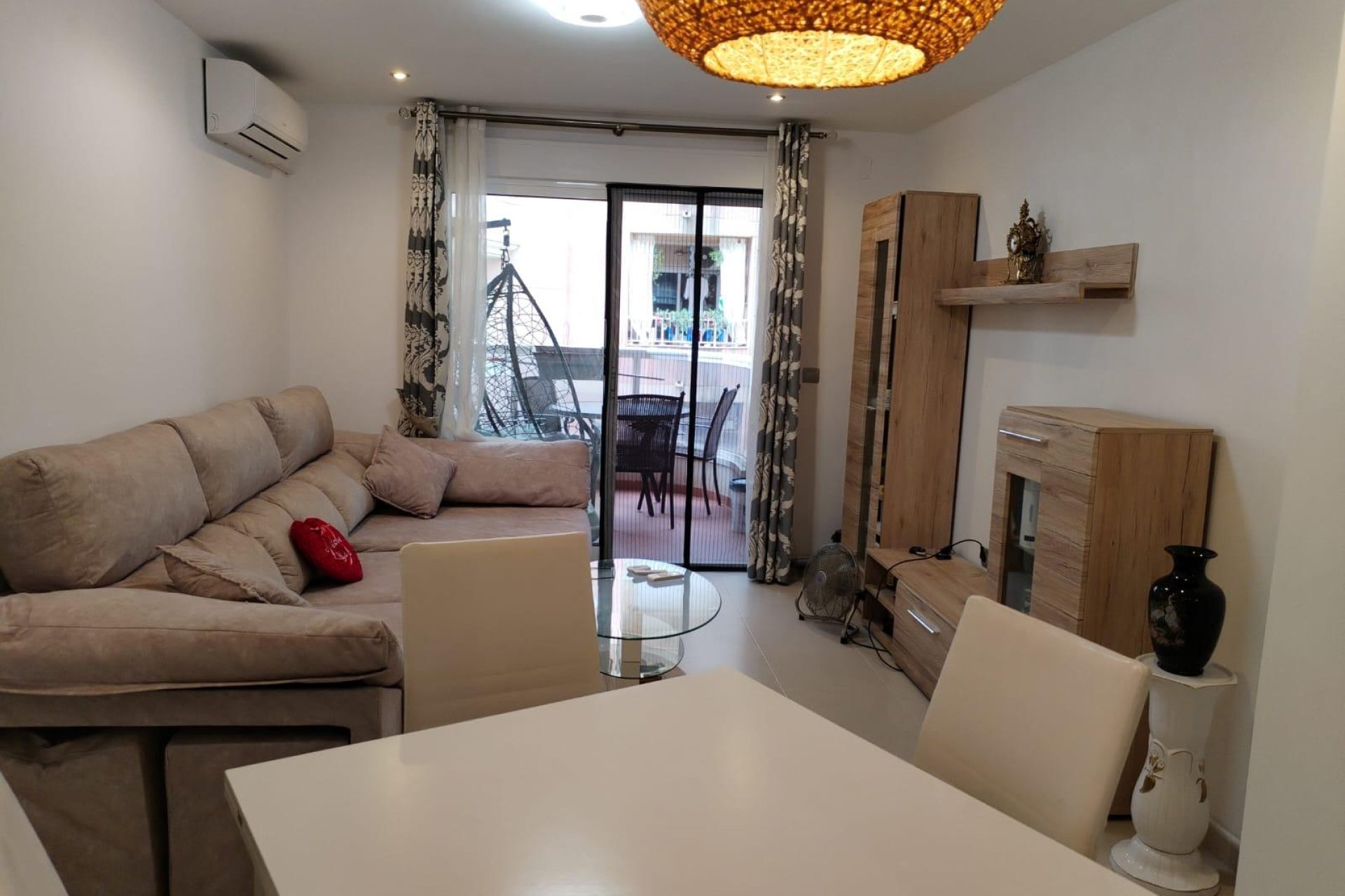 Resale - Apartment -
Torrevieja - Cala Del Palangre