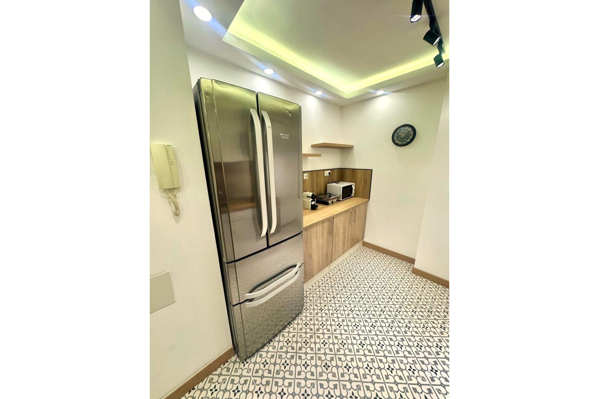 Resale - Apartment -
Torrevieja - Centro - Muelle Pesquero