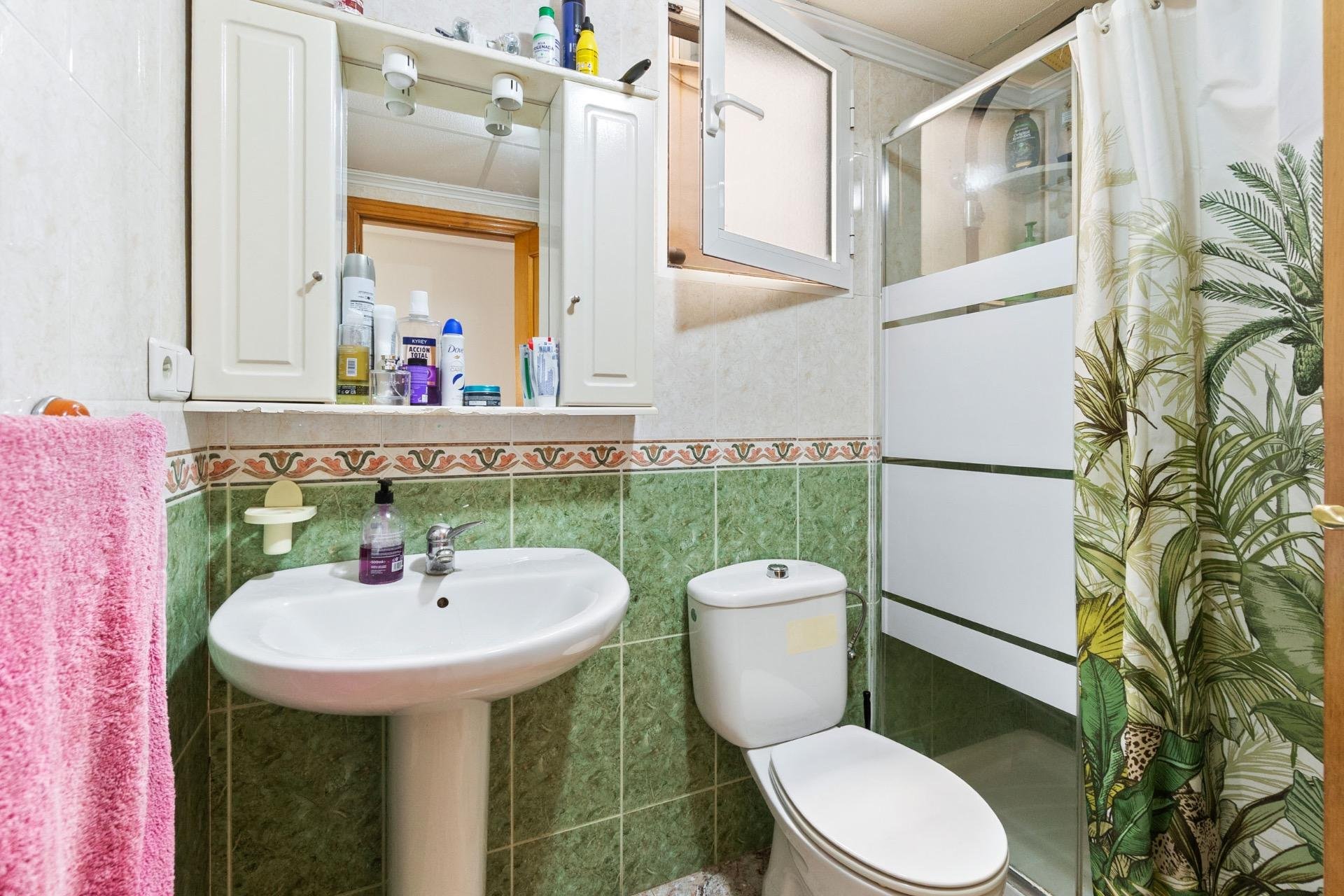 Resale - Apartment -
Torrevieja - Centro