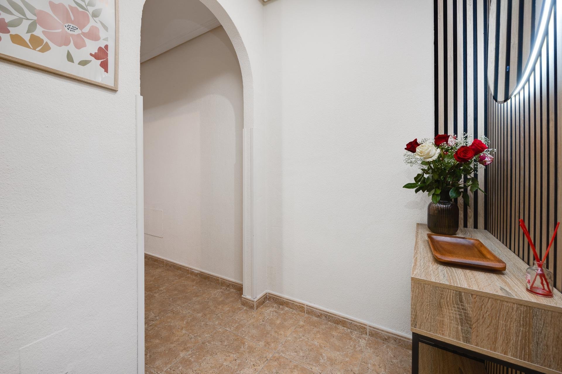 Resale - Apartment -
Torrevieja - Centro