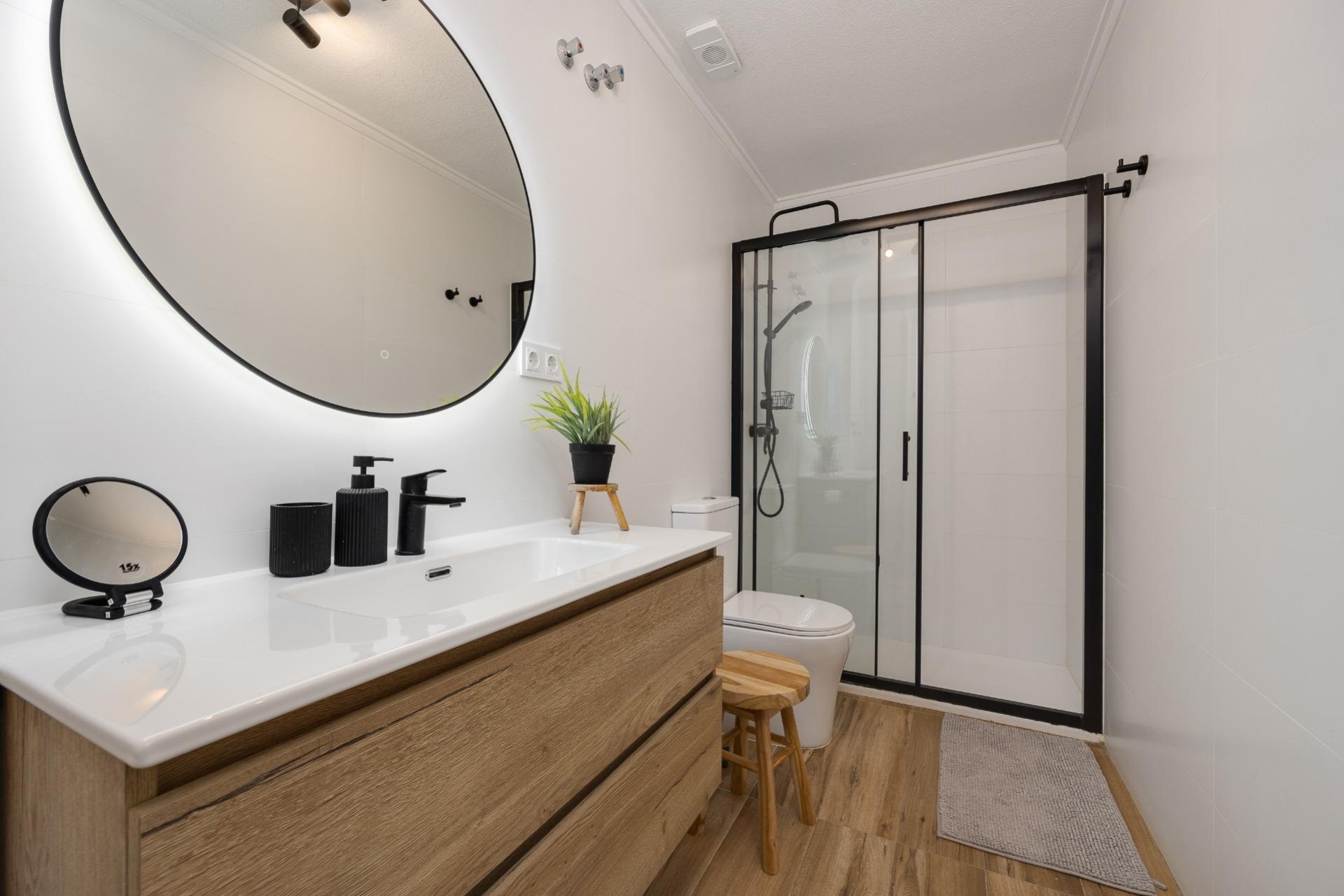 Resale - Apartment -
Torrevieja - Centro