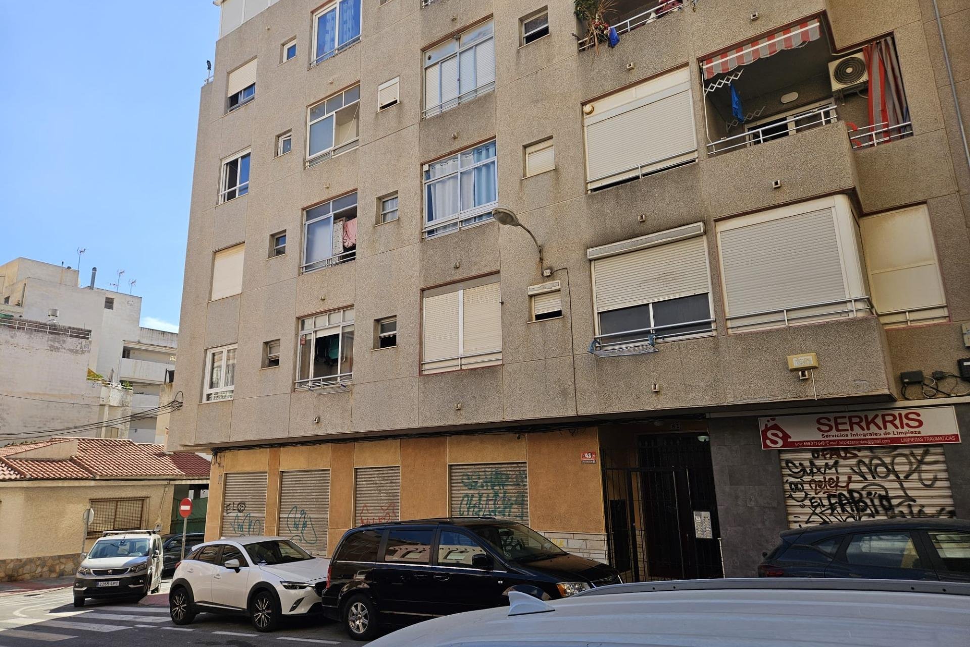 Resale - Apartment -
Torrevieja - Centro