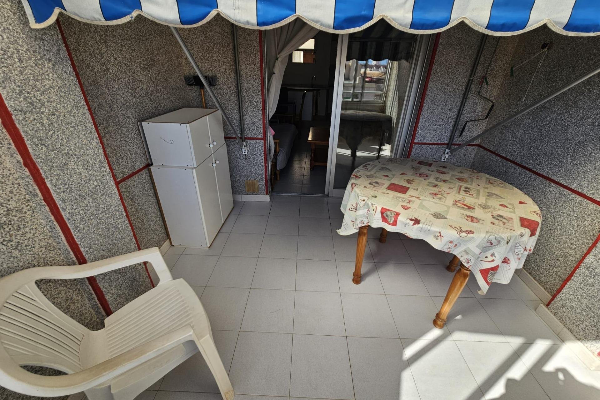 Resale - Apartment -
Torrevieja - Centro