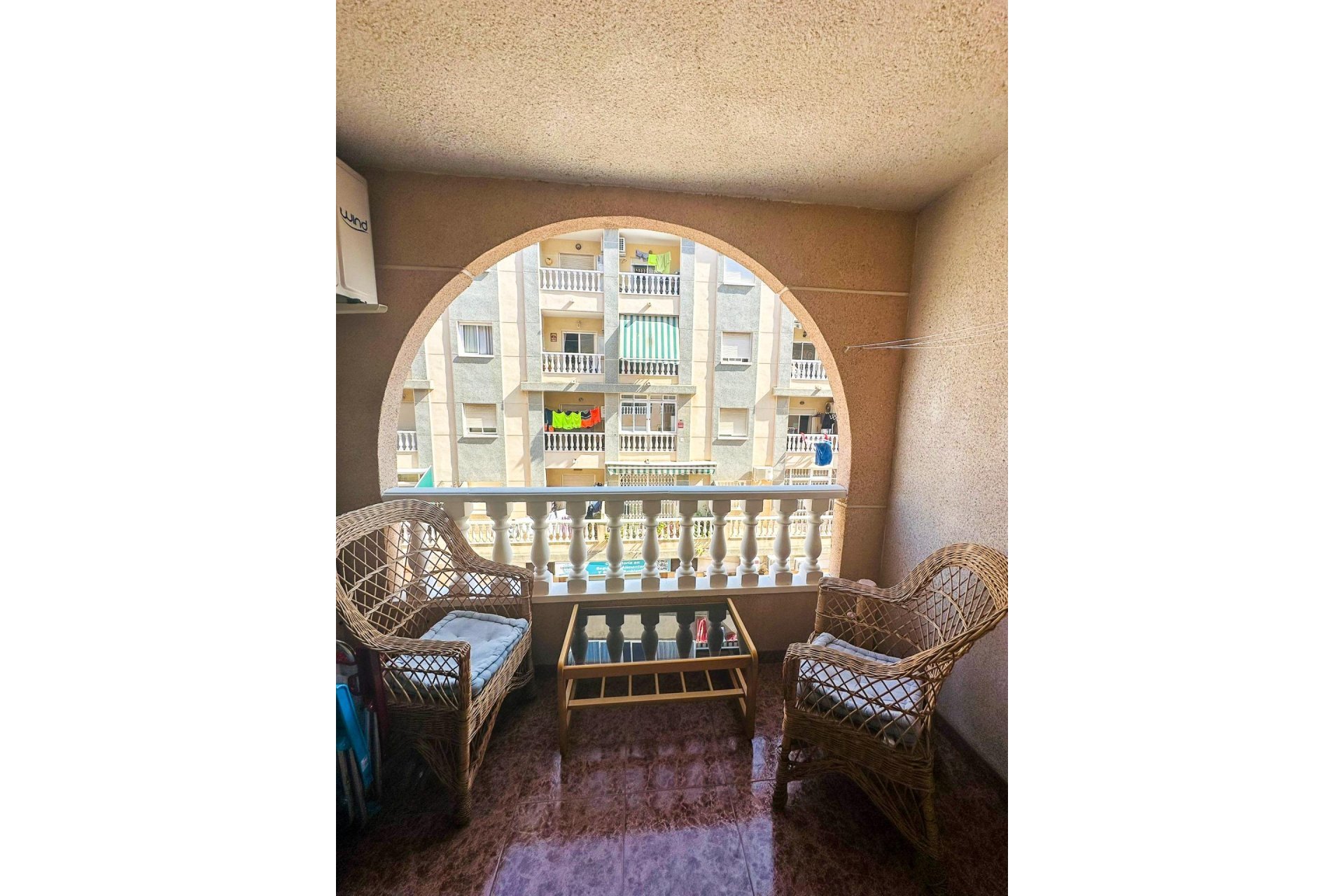 Resale - Apartment -
Torrevieja - Centro