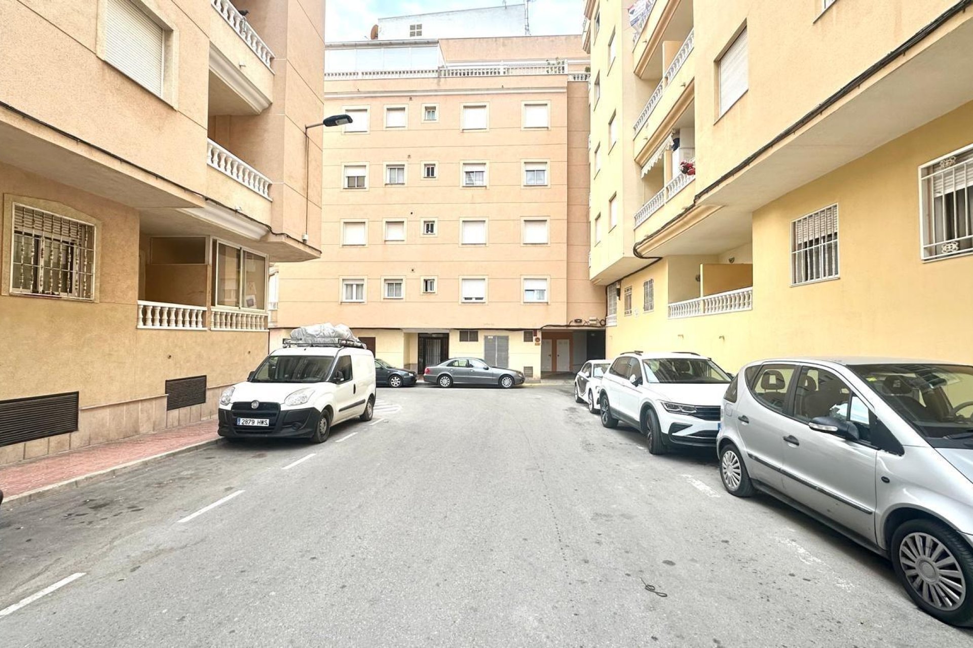 Resale - Apartment -
Torrevieja - Centro