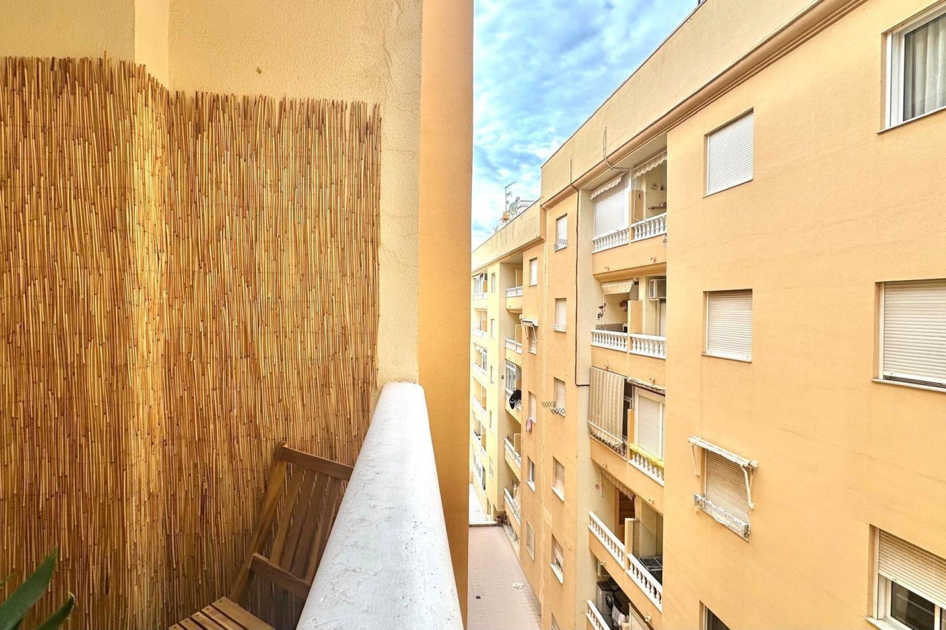Resale - Apartment -
Torrevieja - Centro