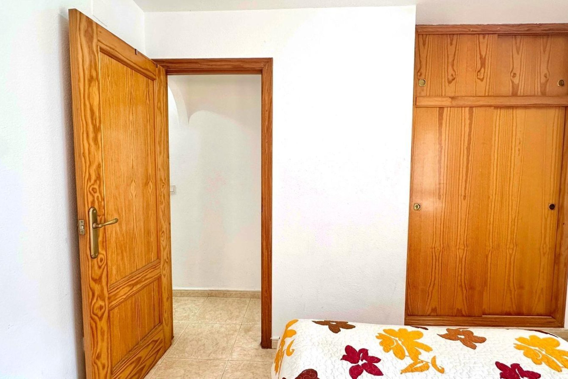 Resale - Apartment -
Torrevieja - Centro