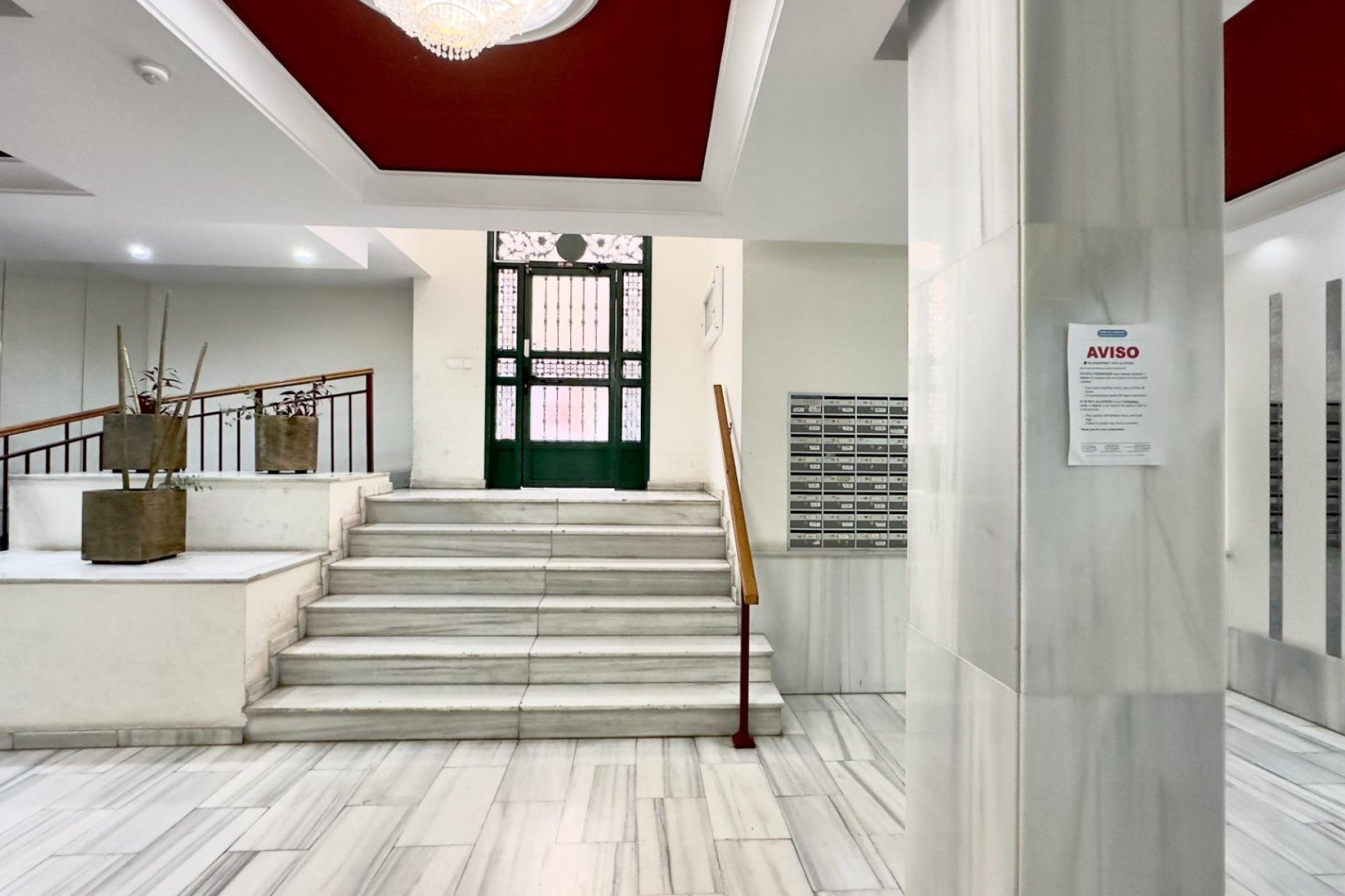 Resale - Apartment -
Torrevieja - Centro