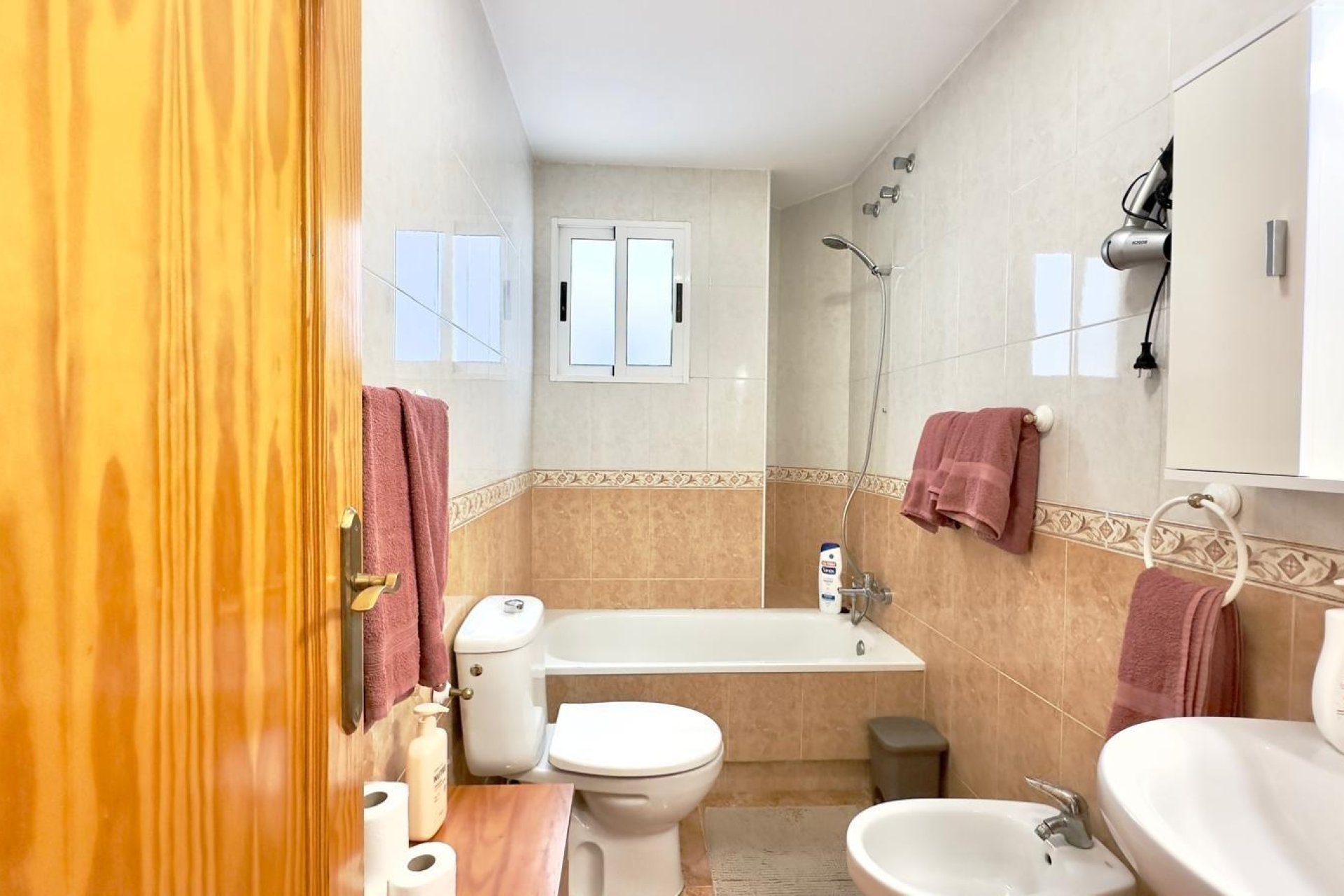 Resale - Apartment -
Torrevieja - Centro