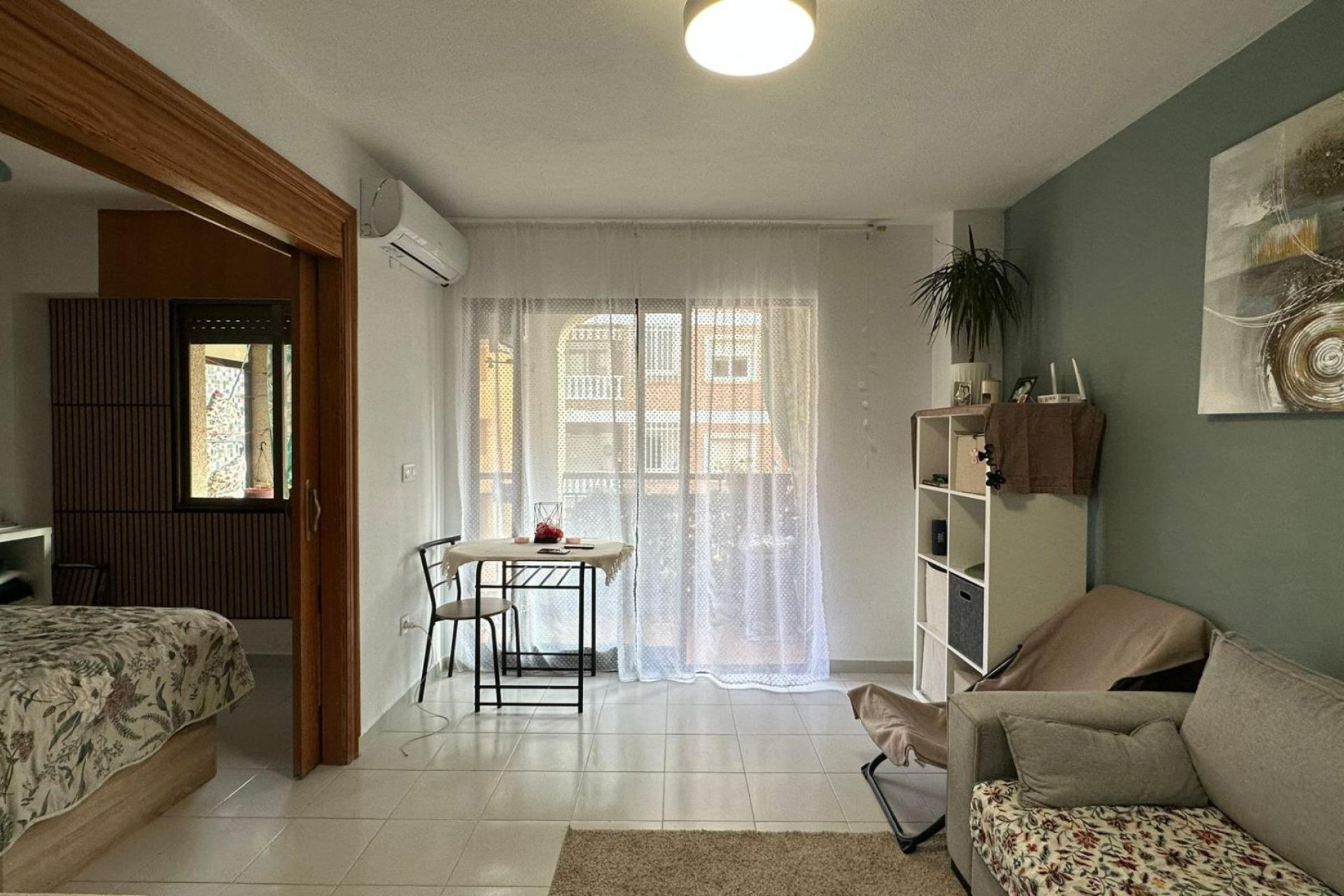 Resale - Apartment -
Torrevieja - Centro