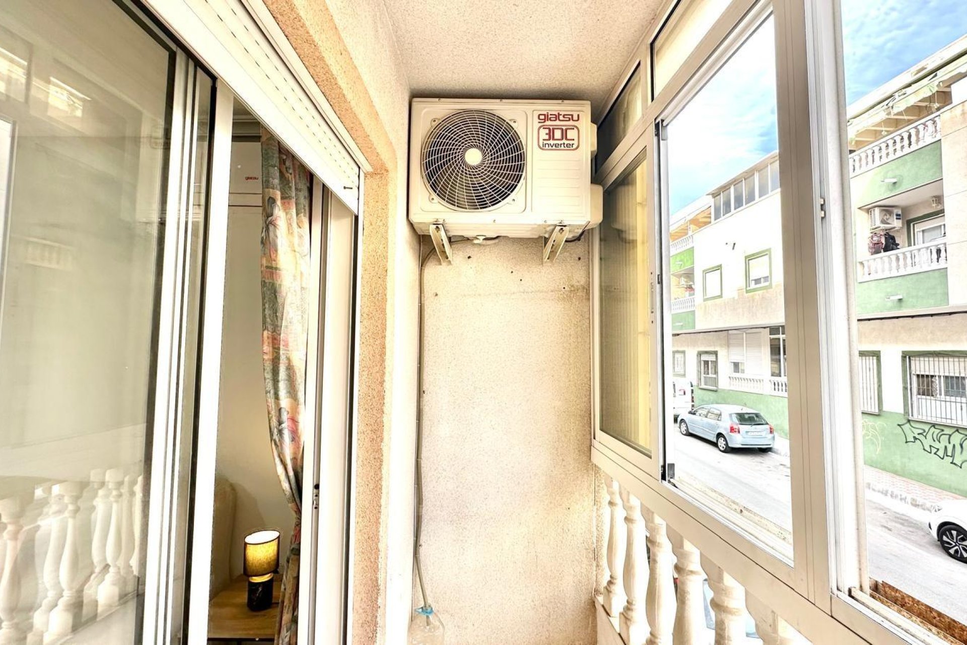 Resale - Apartment -
Torrevieja - Centro