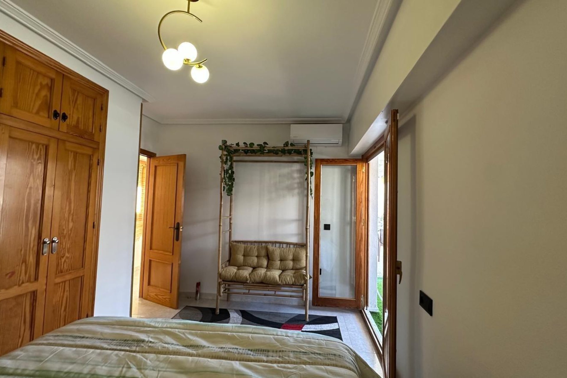 Resale - Apartment -
Torrevieja - Centro