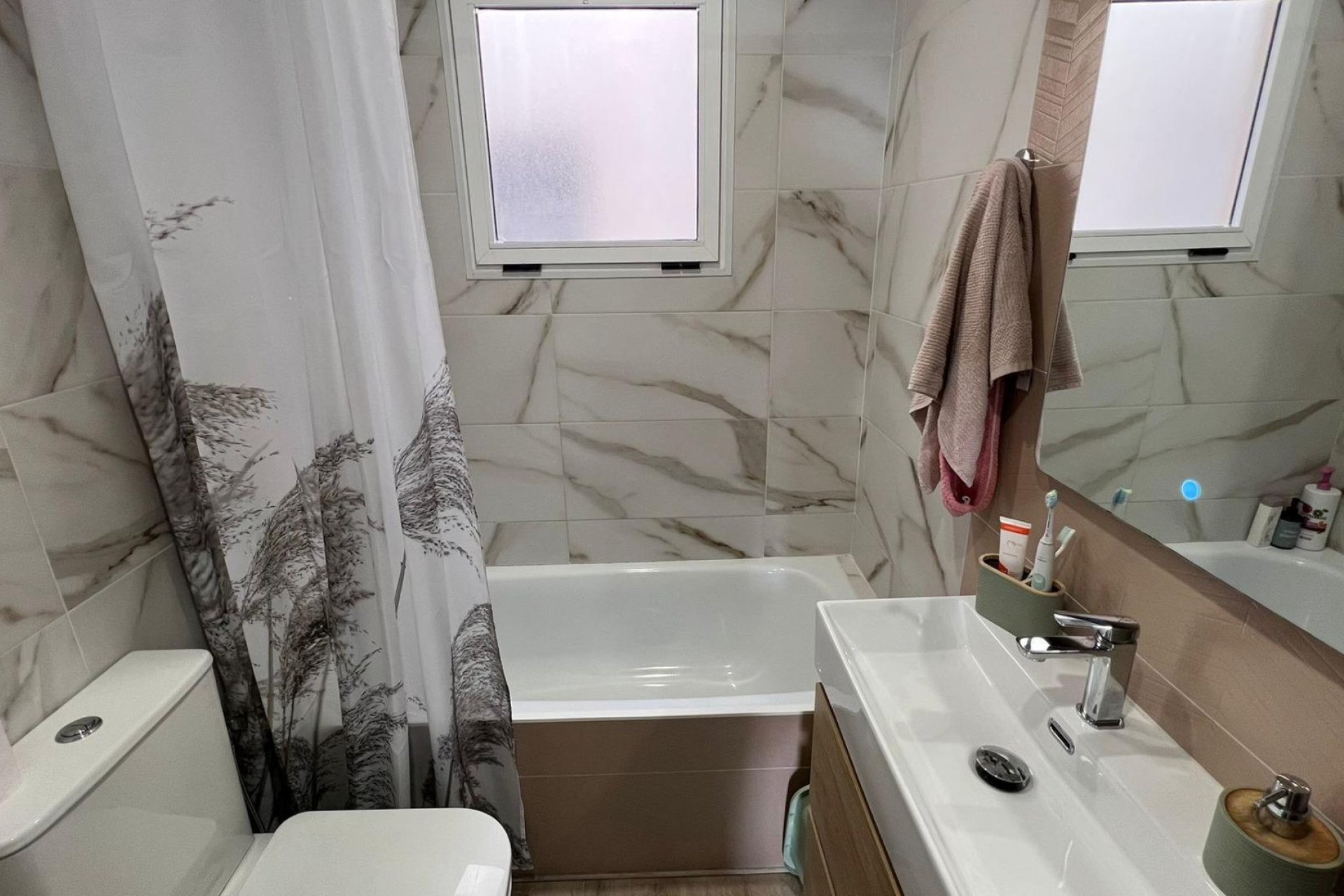 Resale - Apartment -
Torrevieja - Centro