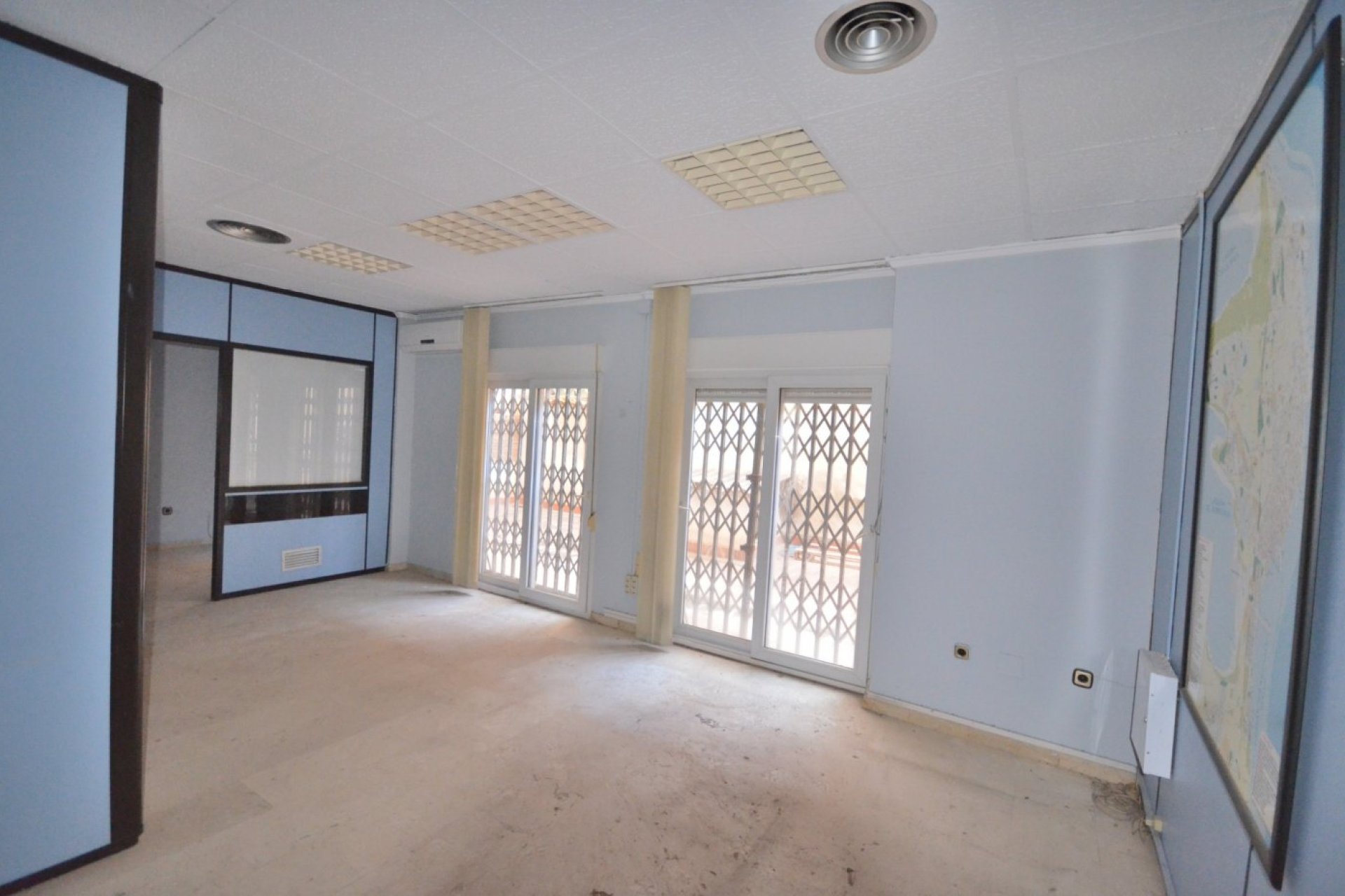 Resale - Apartment -
Torrevieja - Centro