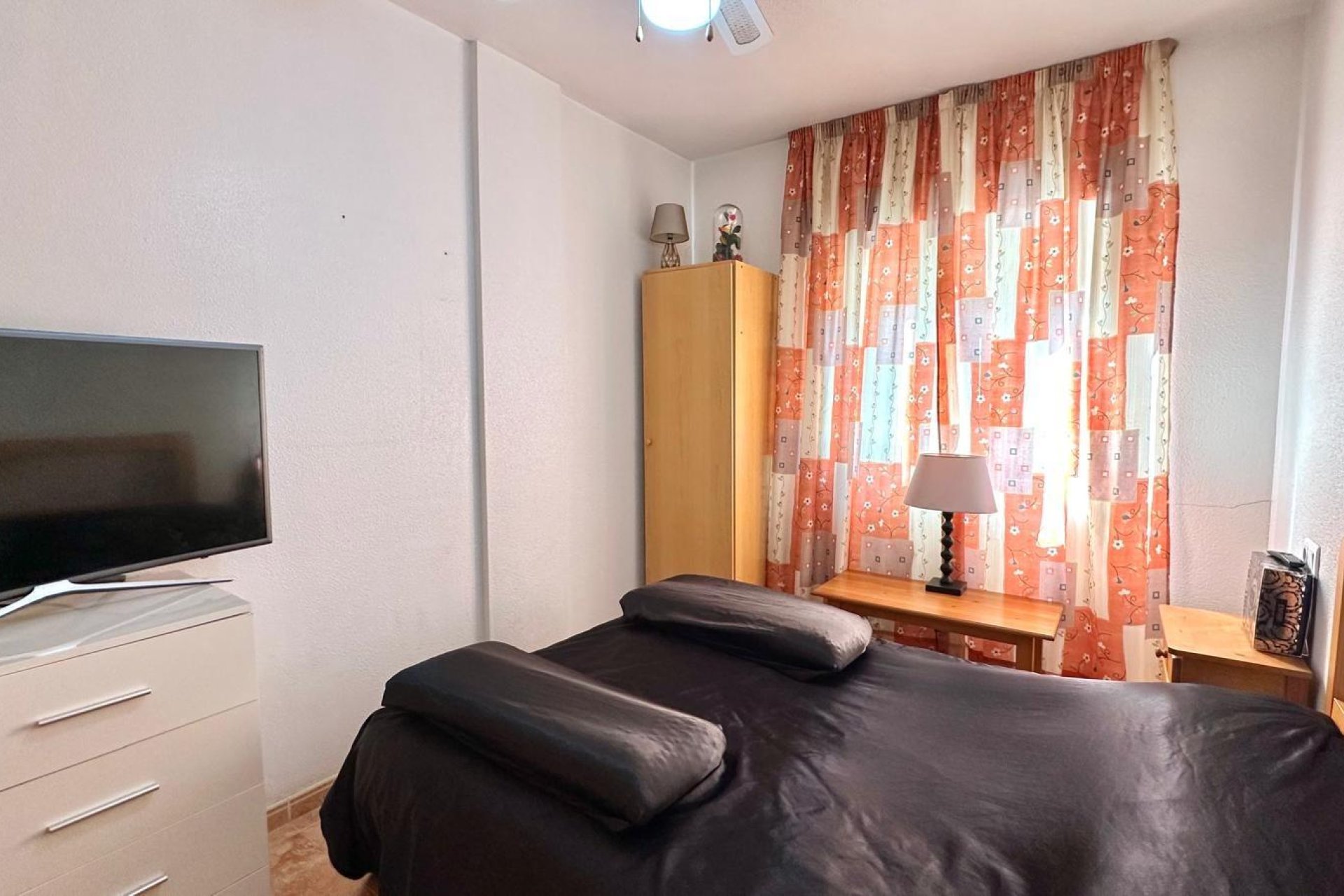Resale - Apartment -
Torrevieja - Centro