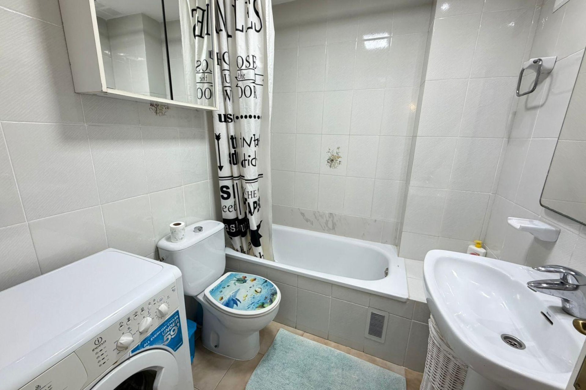 Resale - Apartment -
Torrevieja - Centro