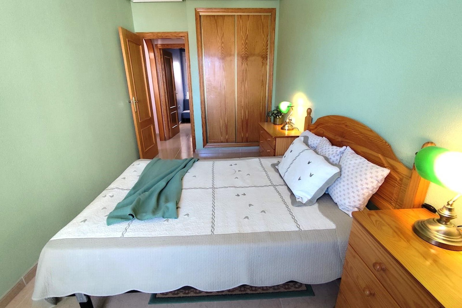 Resale - Apartment -
Torrevieja - Centro