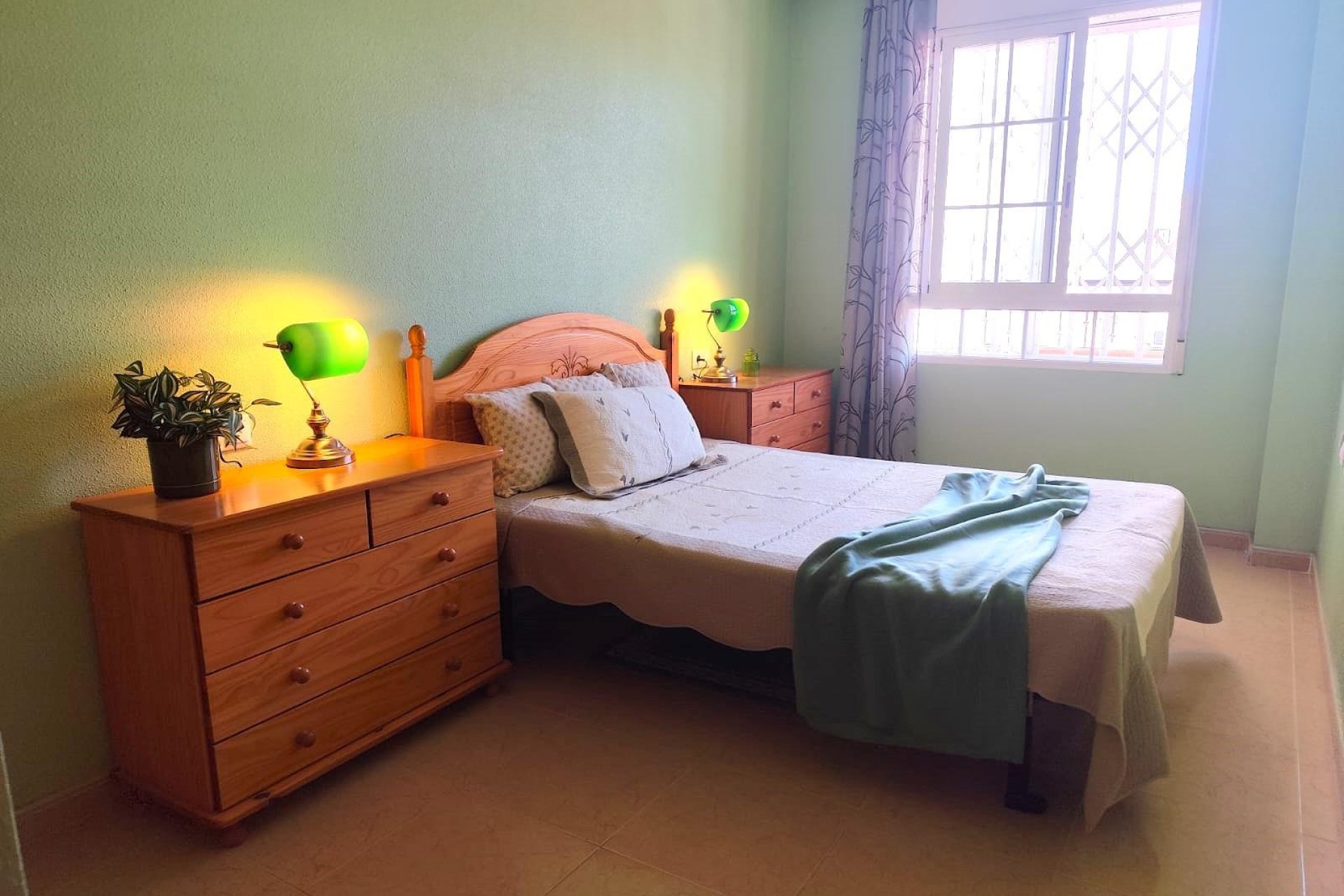 Resale - Apartment -
Torrevieja - Centro