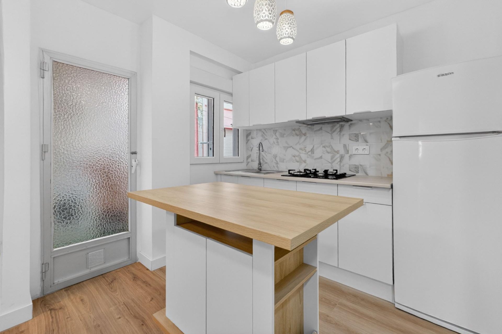 Resale - Apartment -
Torrevieja - Centro