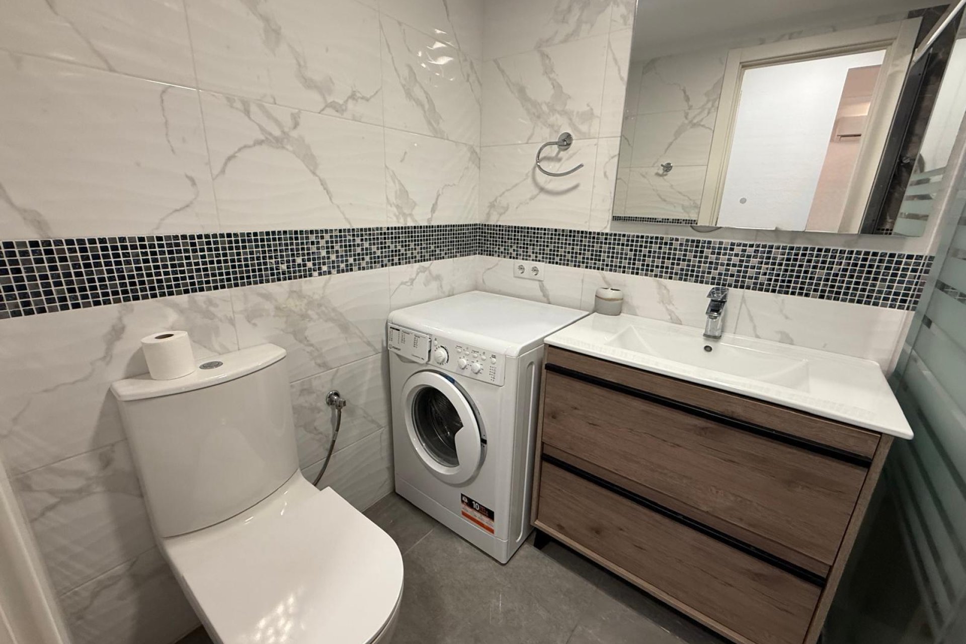 Resale - Apartment -
Torrevieja - Centro