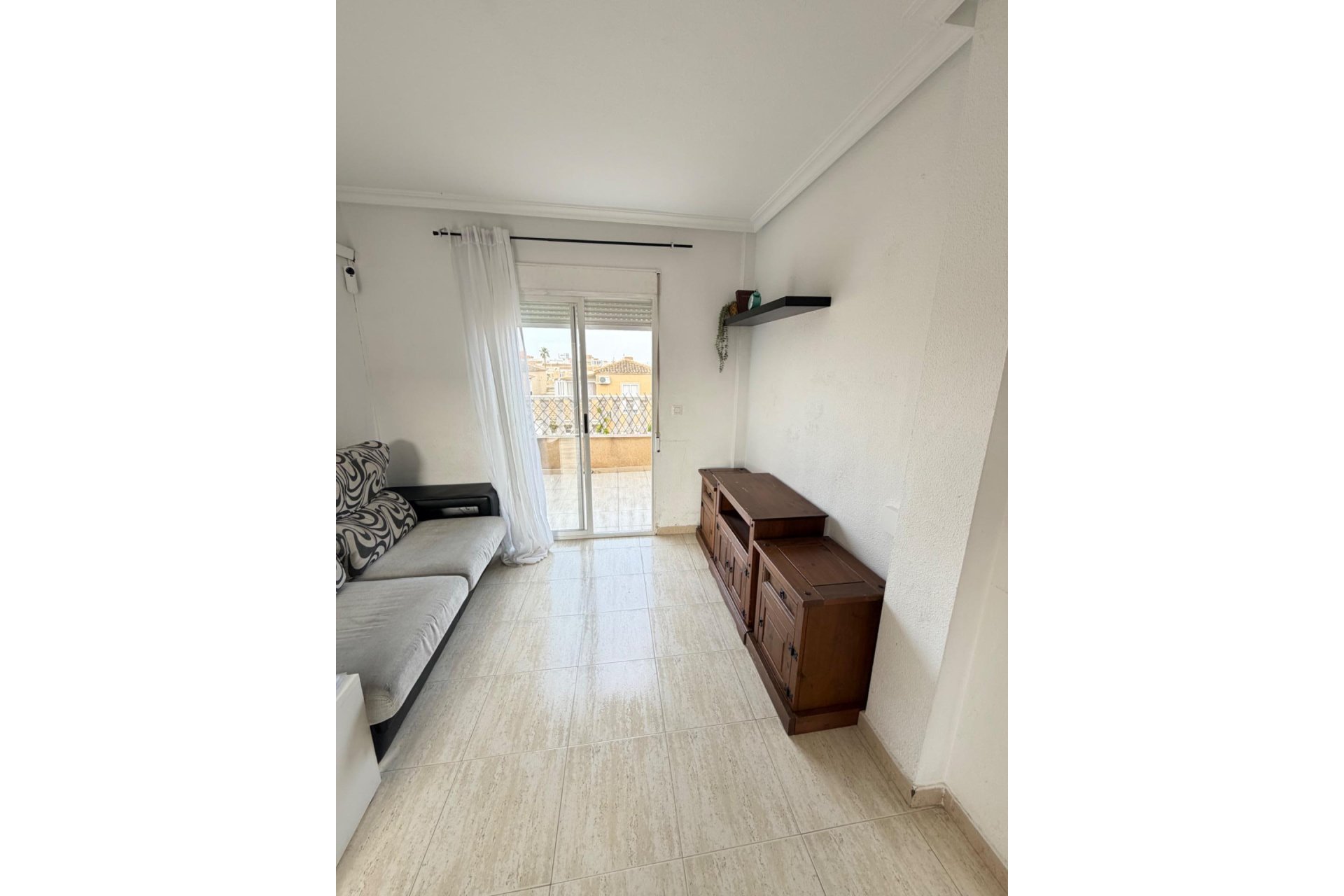 Resale - Apartment -
Torrevieja - Centro