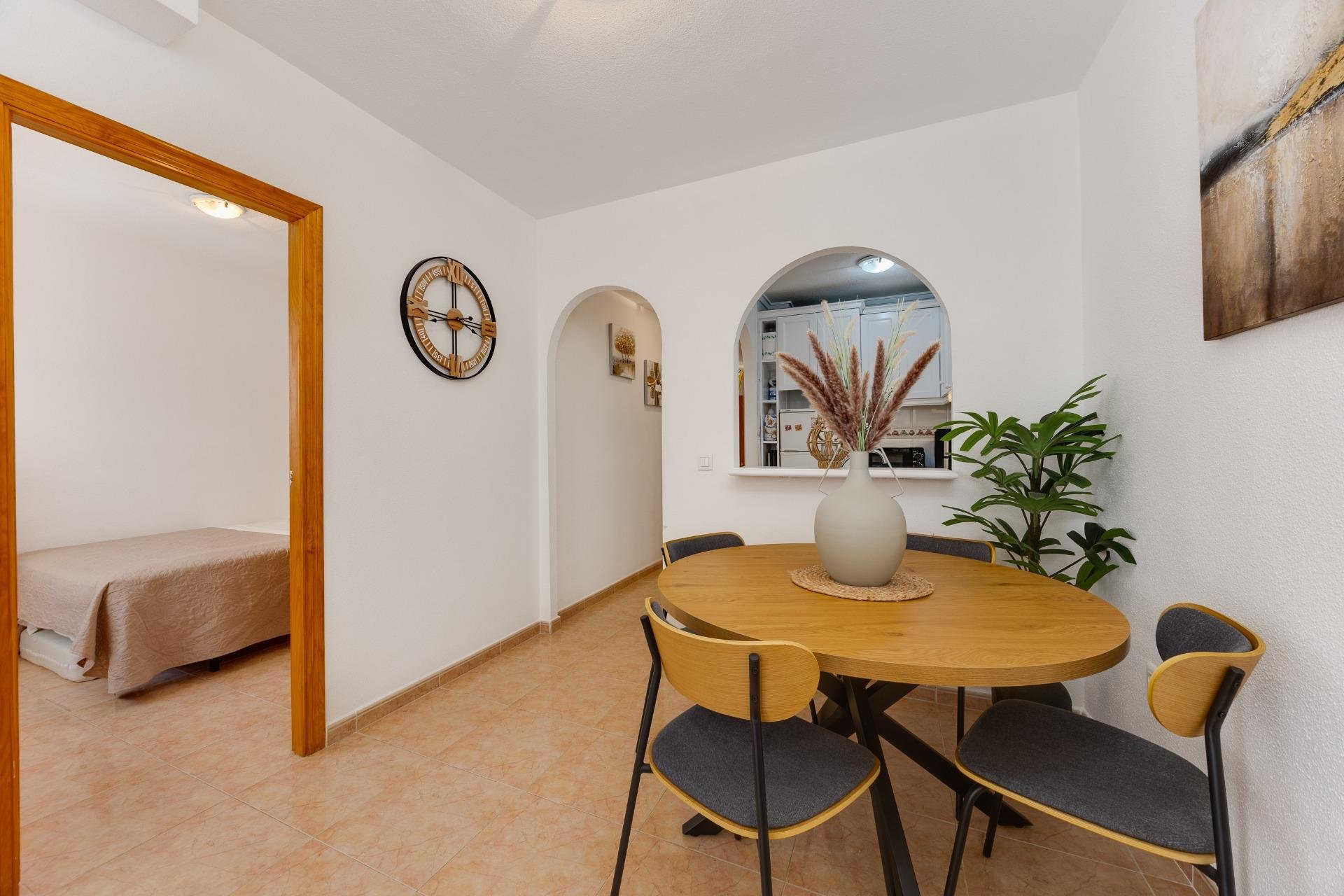 Resale - Apartment -
Torrevieja - Centro