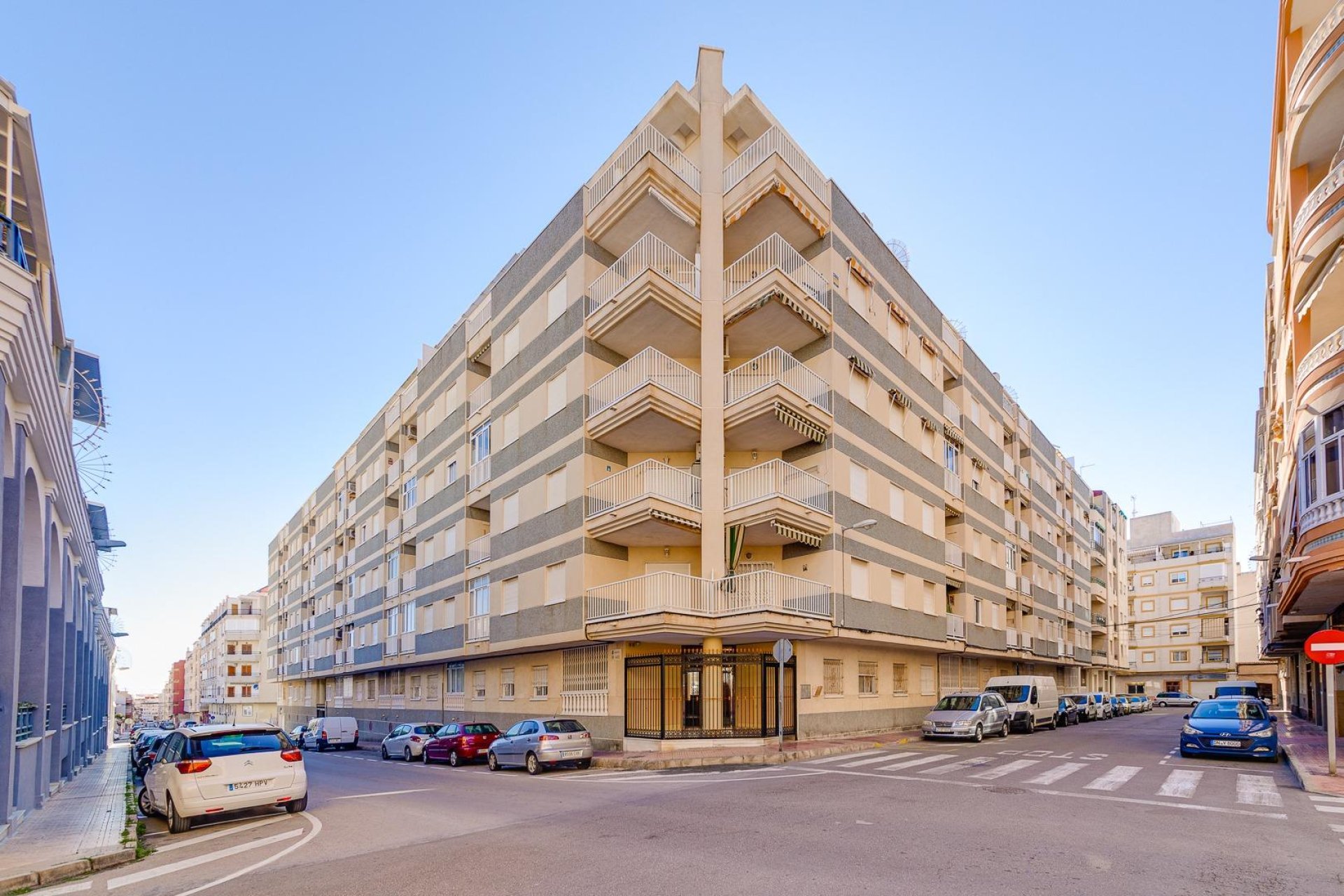 Resale - Apartment -
Torrevieja - Centro