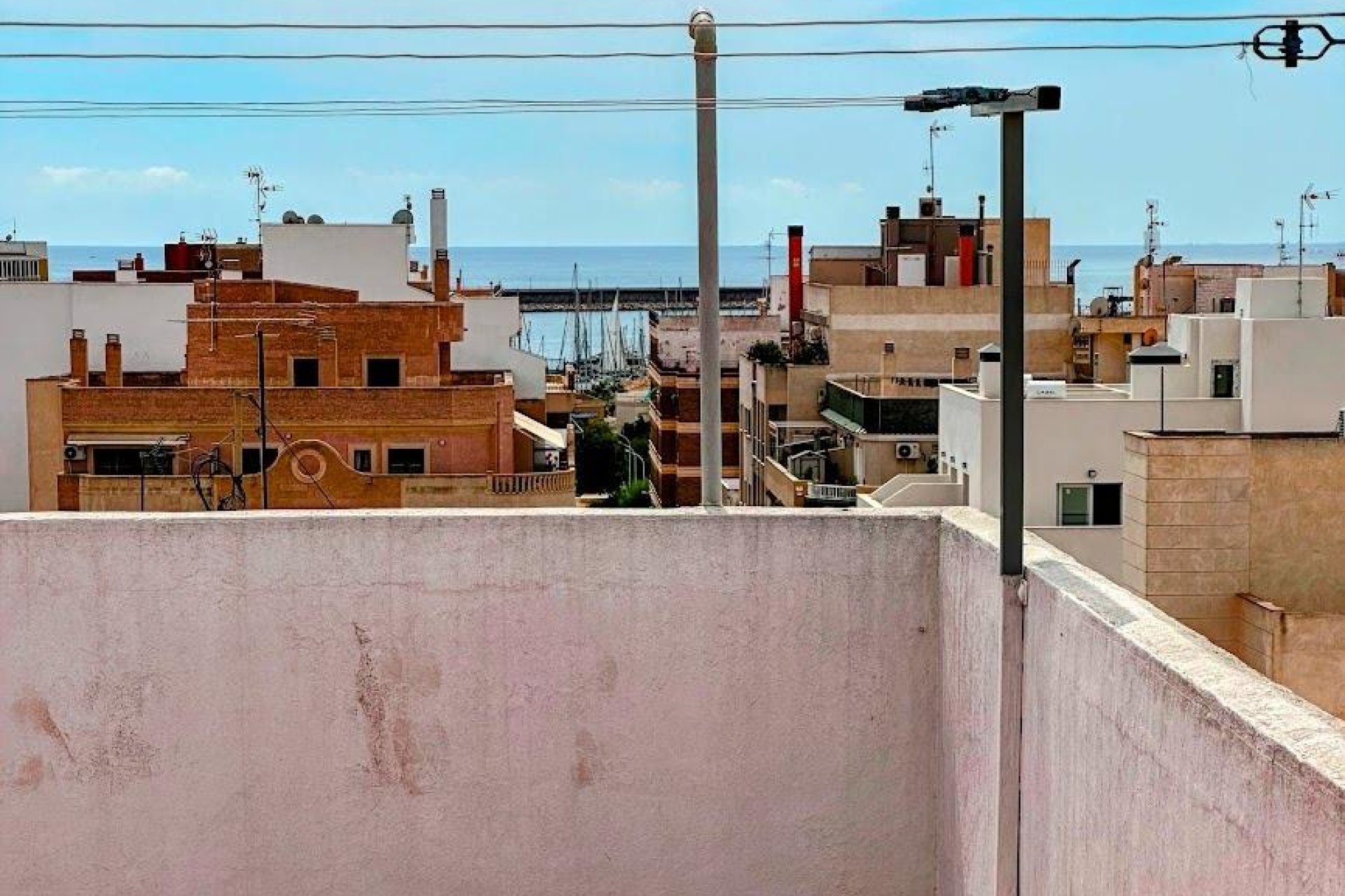 Resale - Apartment -
Torrevieja - Centro