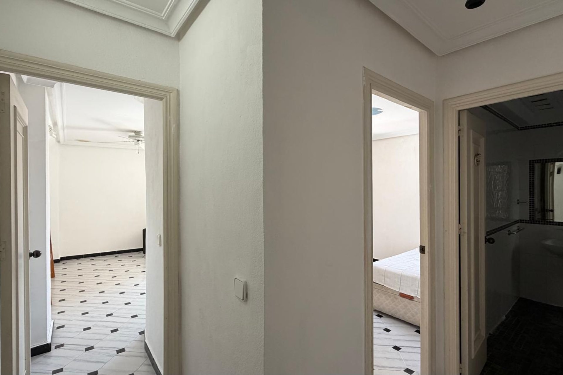 Resale - Apartment -
Torrevieja - Centro