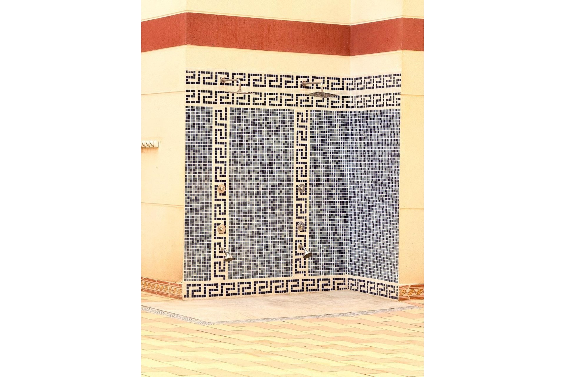 Resale - Apartment -
Torrevieja - Centro