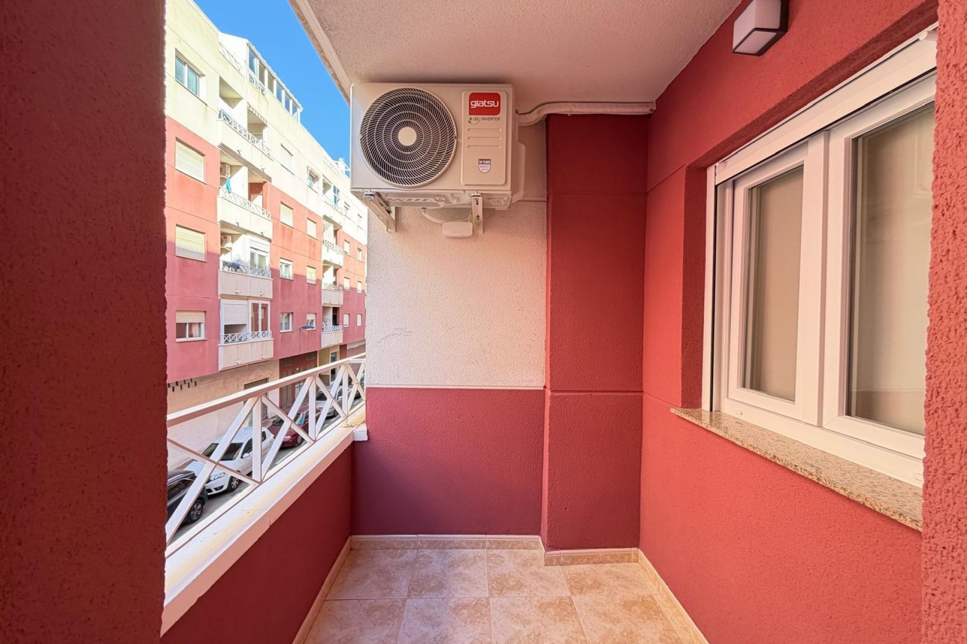 Resale - Apartment -
Torrevieja - Centro