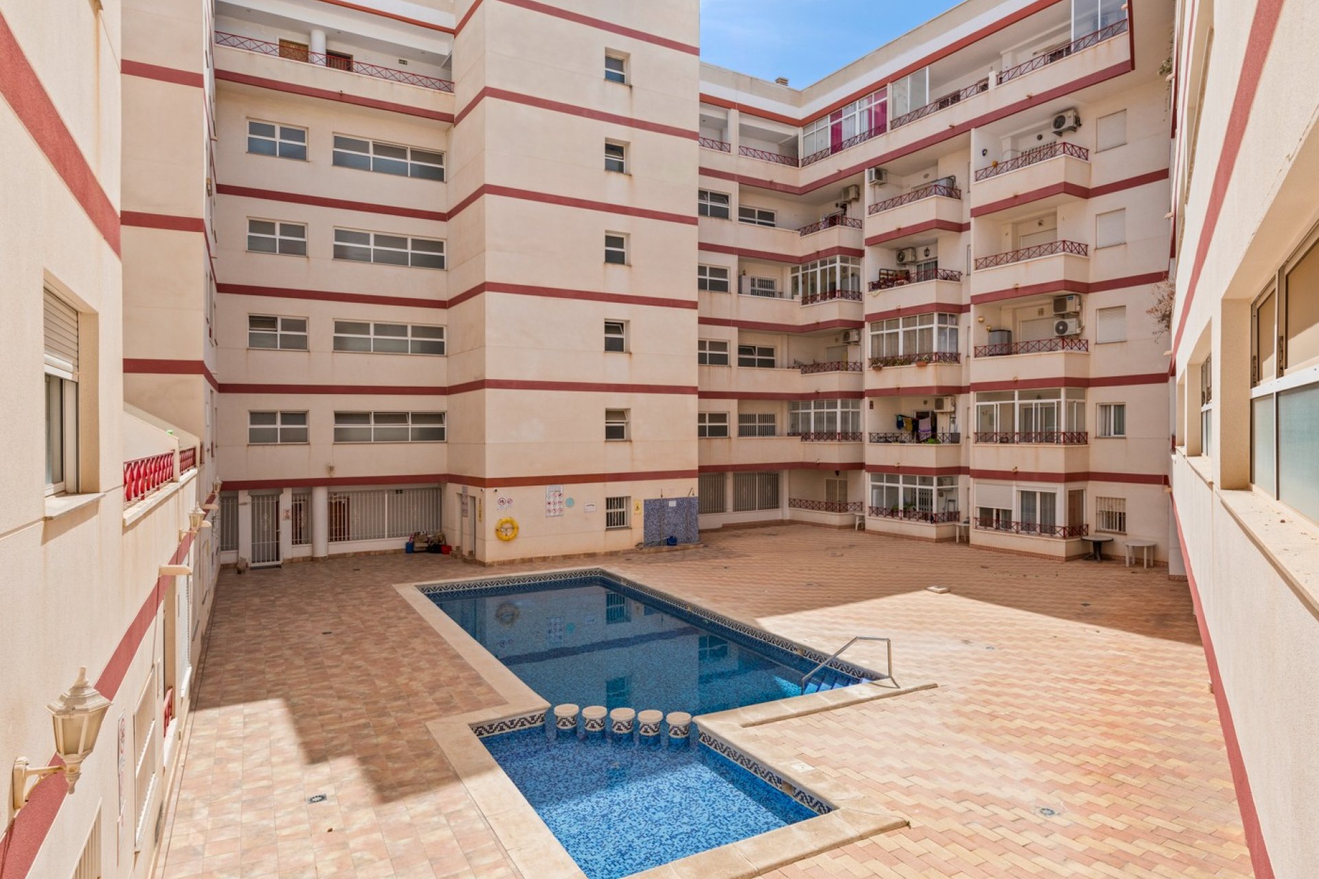 Resale - Apartment -
Torrevieja - Costa Blanca
