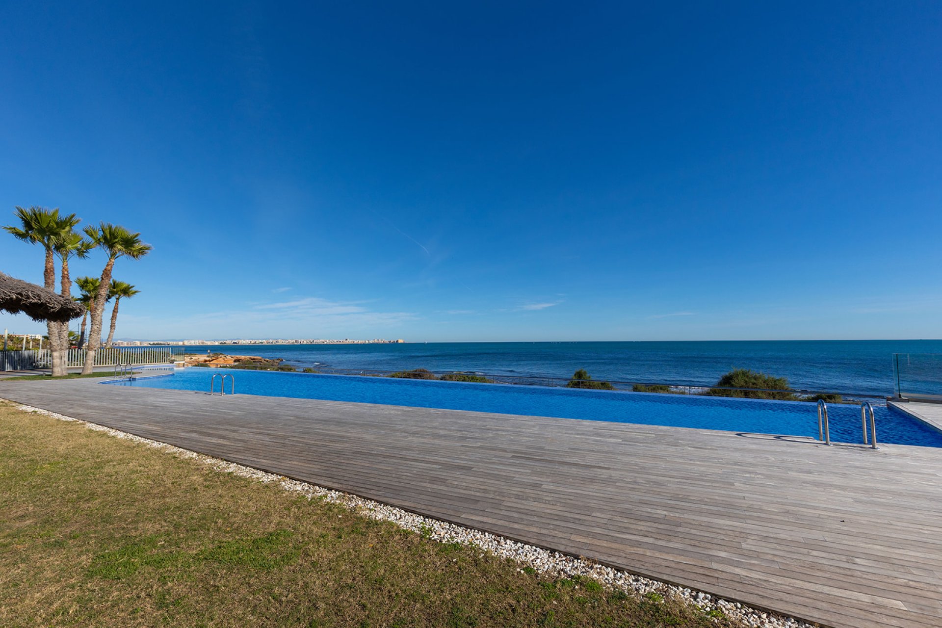 Resale - Apartment -
Torrevieja - Costa Blanca