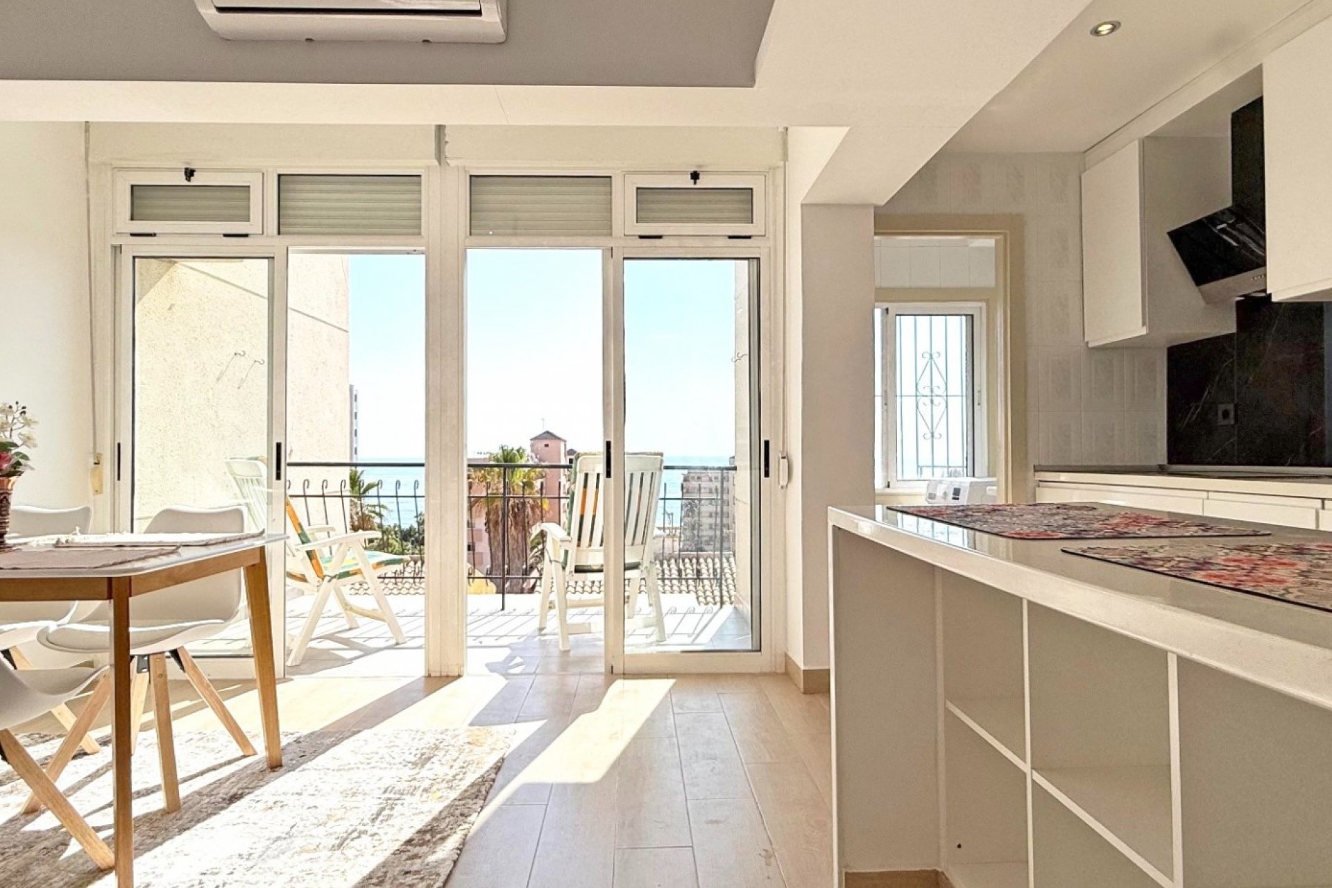 Resale - Apartment -
Torrevieja - Costa Blanca