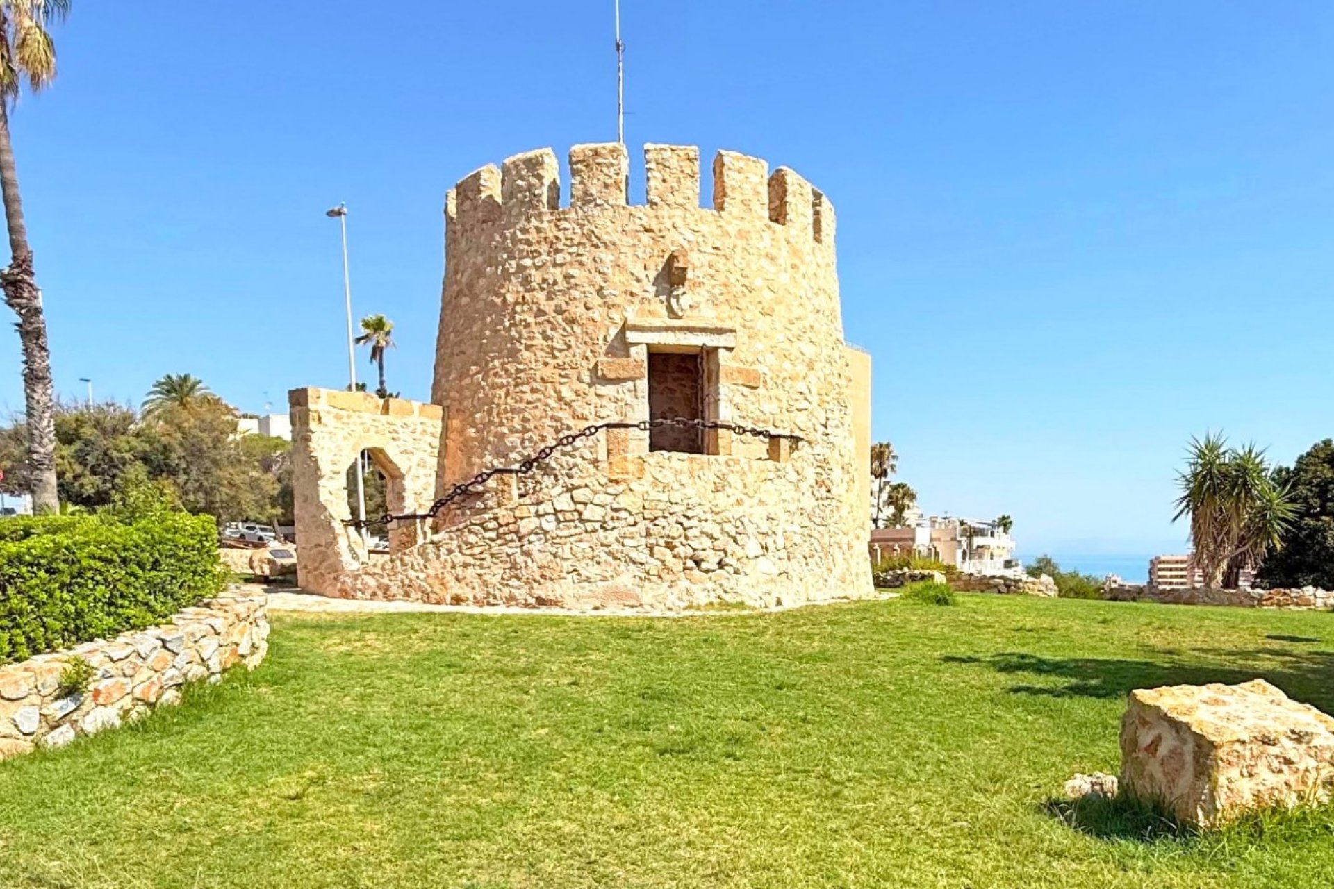 Resale - Apartment -
Torrevieja - Costa Blanca