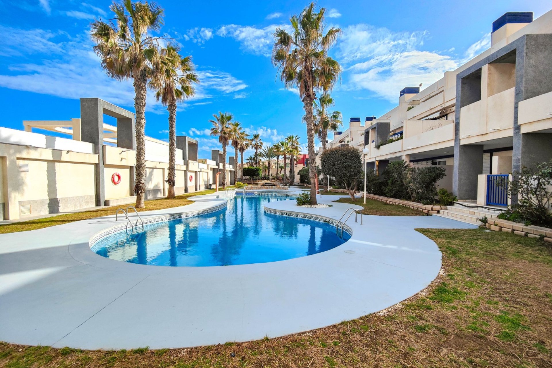 Resale - Apartment -
Torrevieja - Costa Blanca