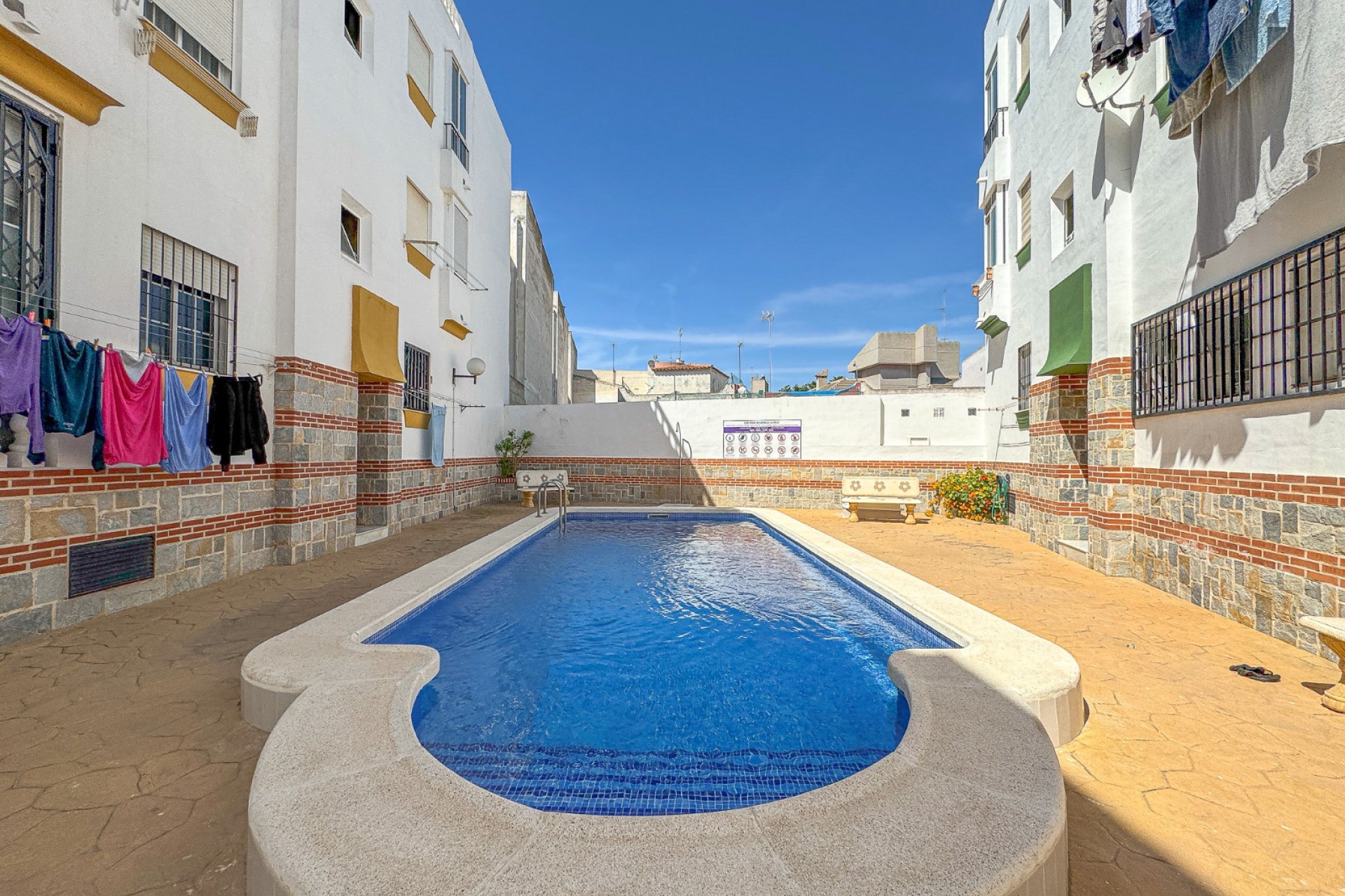 Resale - Apartment -
Torrevieja - Costa Blanca