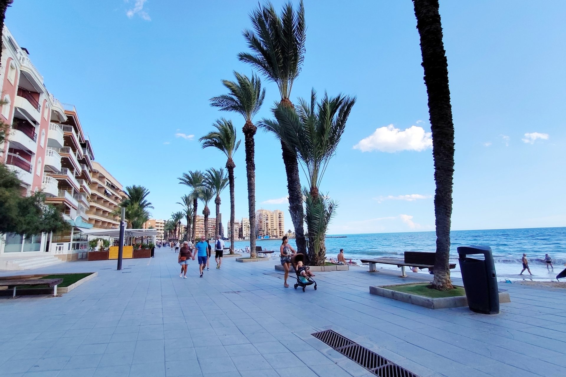 Resale - Apartment -
Torrevieja - Costa Blanca