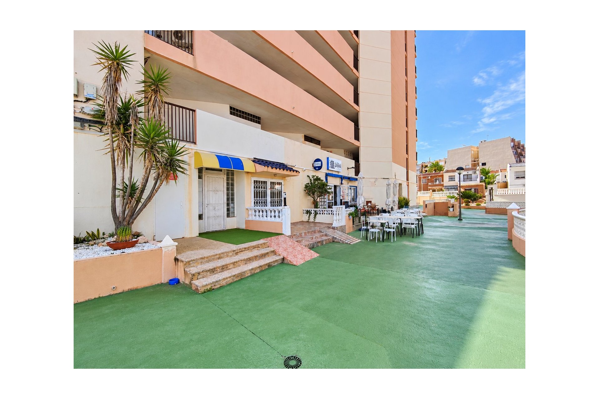 Resale - Apartment -
Torrevieja - Costa Blanca