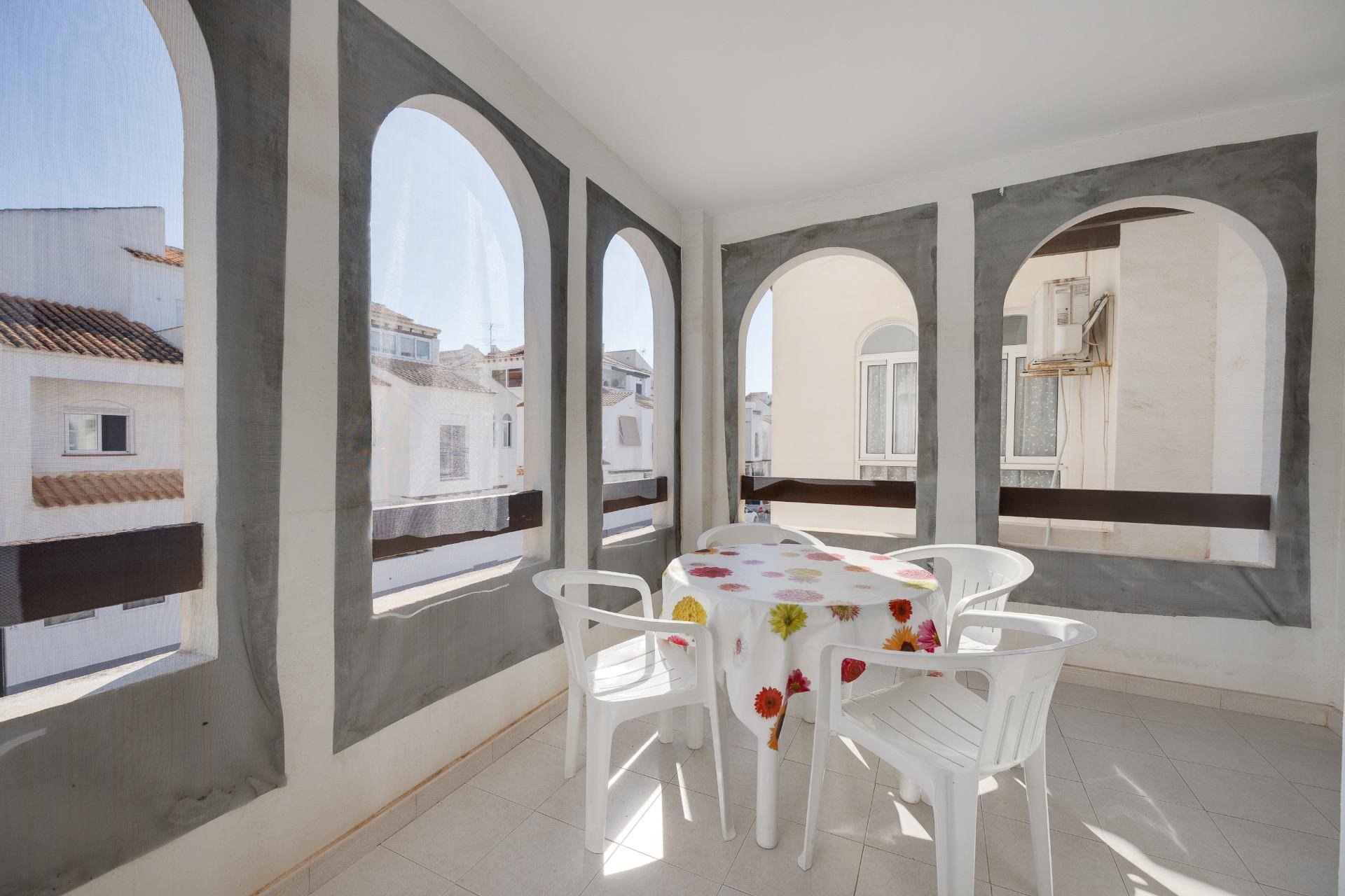 Resale - Apartment -
Torrevieja - El Acequión - Los Náufragos