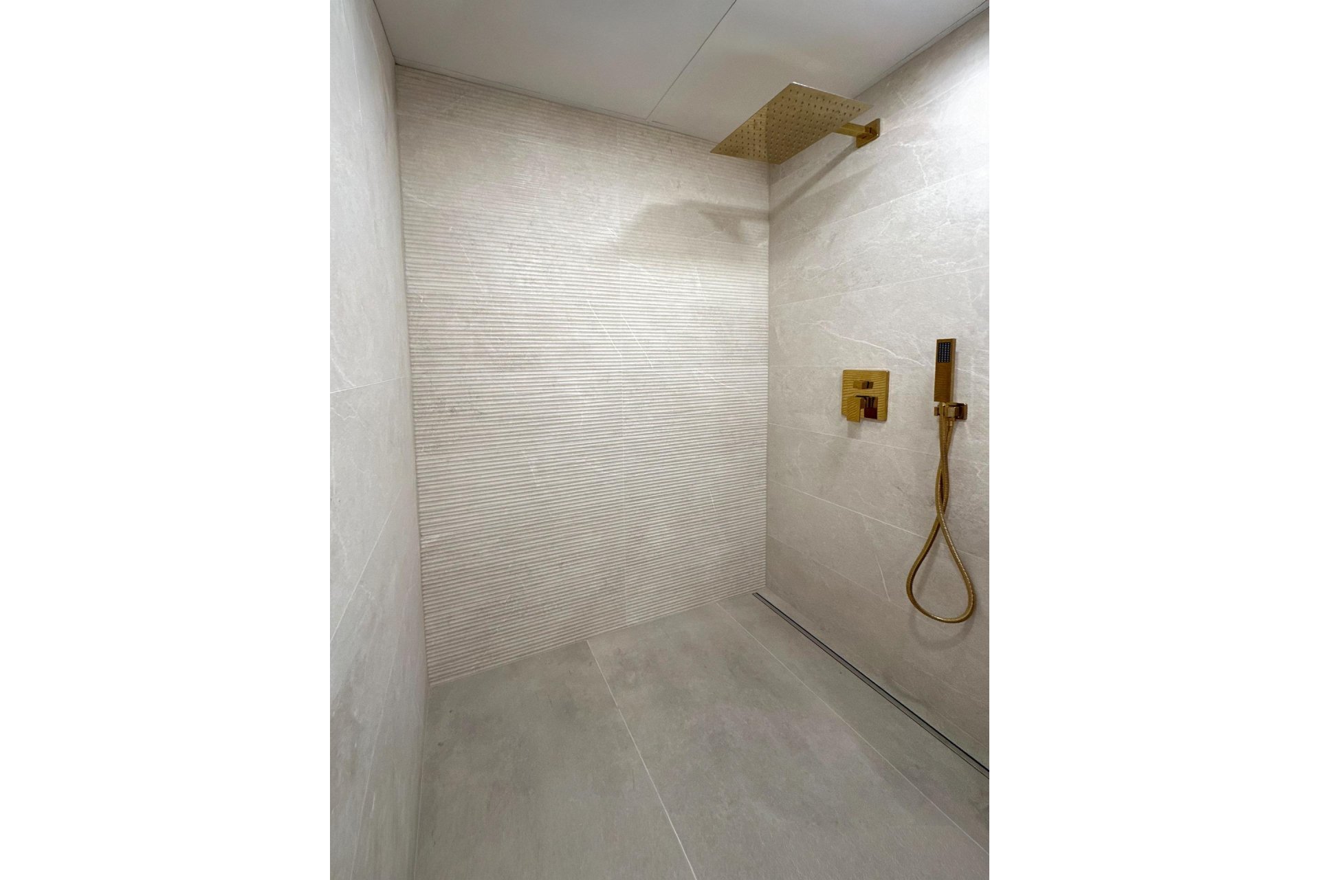 Resale - Apartment -
Torrevieja - El Acequión - Los Náufragos