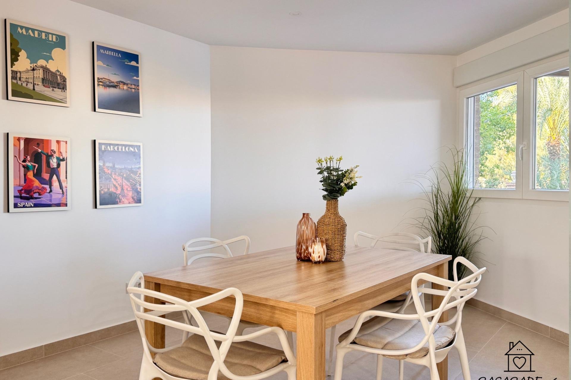 Resale - Apartment -
Torrevieja - El Acequión - Los Náufragos