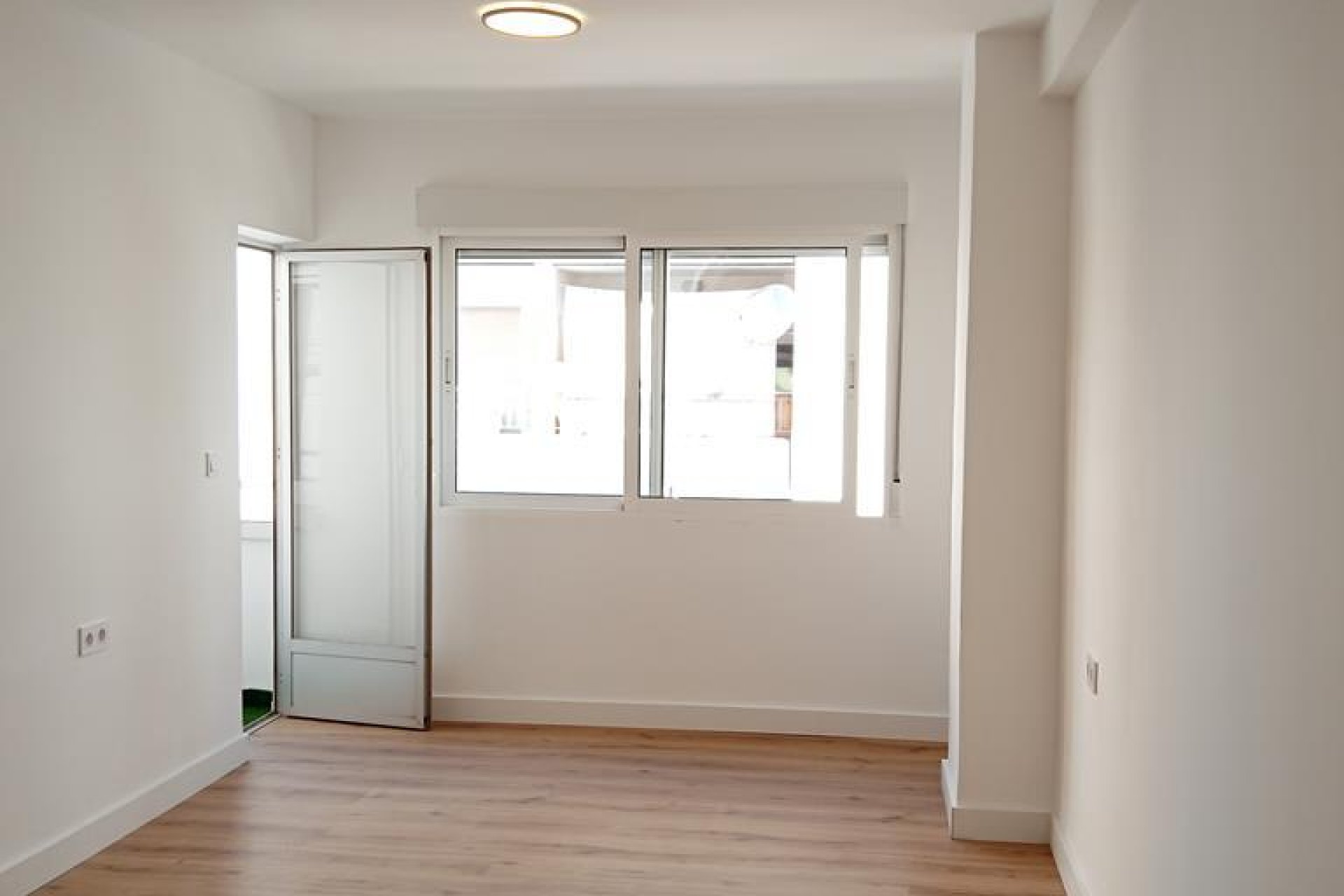 Resale - Apartment -
Torrevieja - El Molino