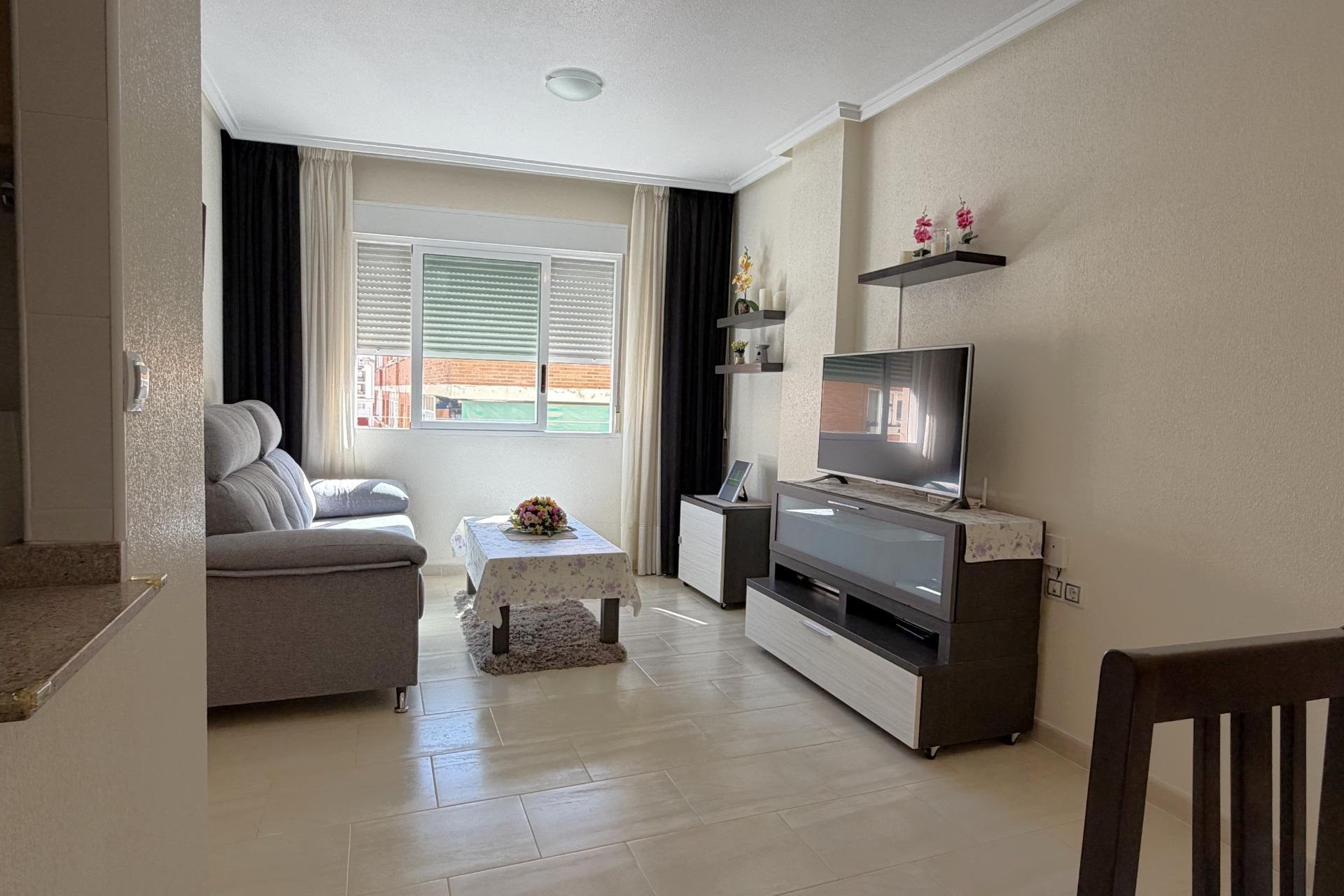 Resale - Apartment -
Torrevieja - El Molino