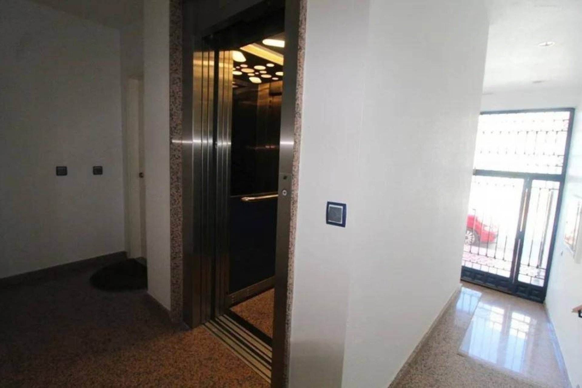 Resale - Apartment -
Torrevieja - Estacion De Autobuses