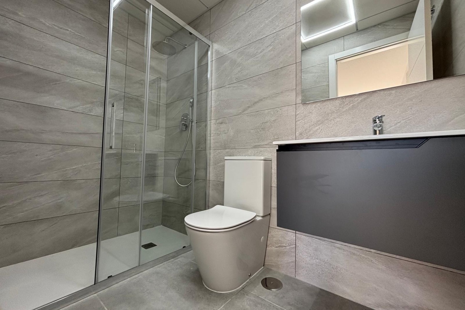 Resale - Apartment -
Torrevieja - Estacion De Autobuses