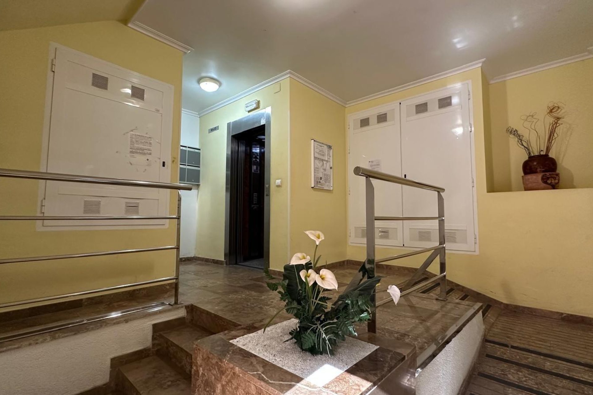 Resale - Apartment -
Torrevieja - Estacion De Autobuses